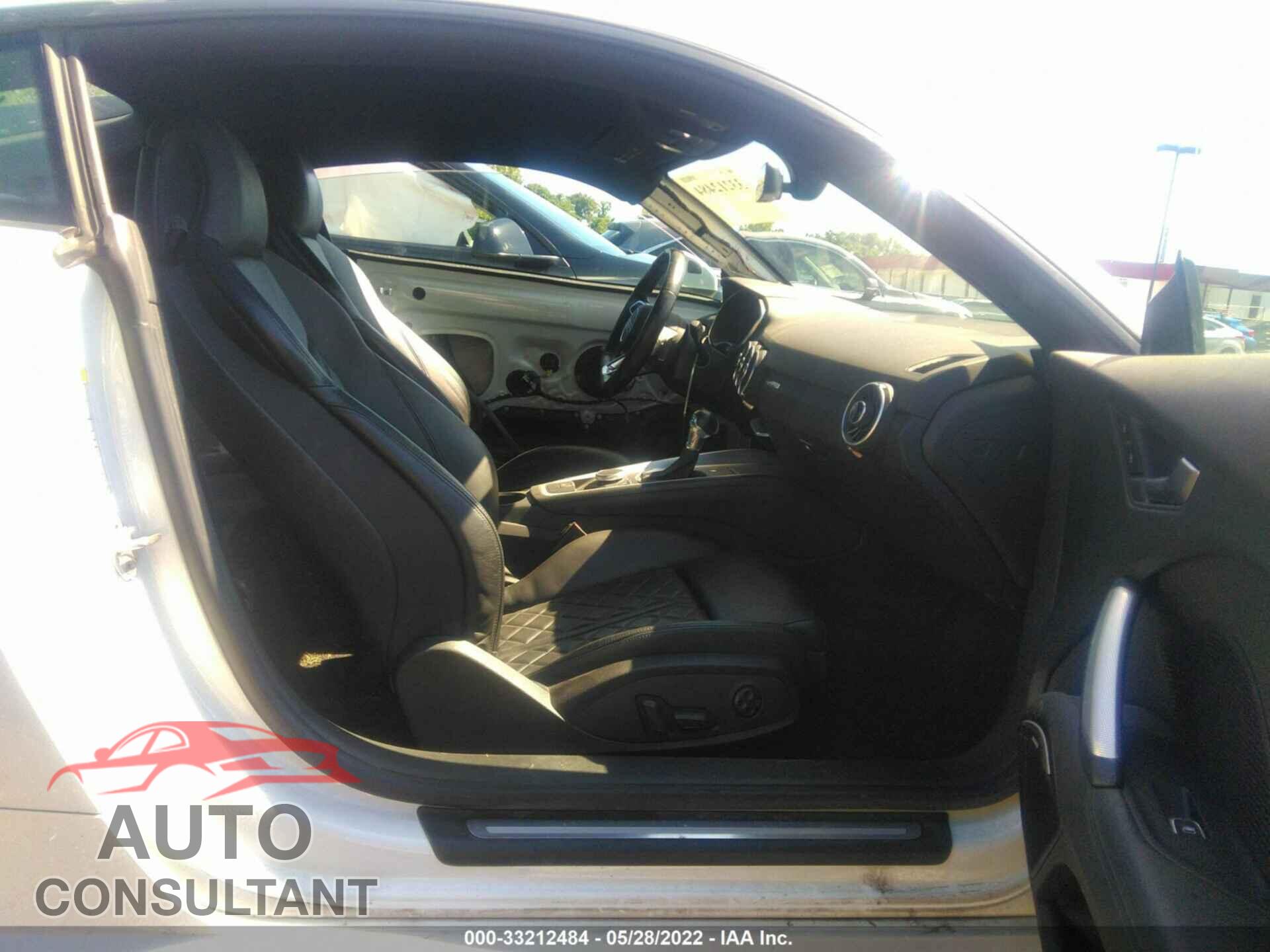AUDI TT 2016 - TRUC5AFV0G1025885