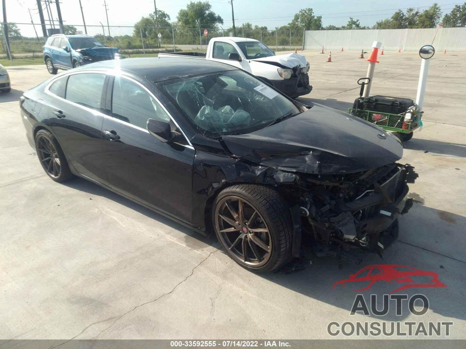 CHEVROLET MALIBU 2019 - 1G1ZD5ST8KF171281
