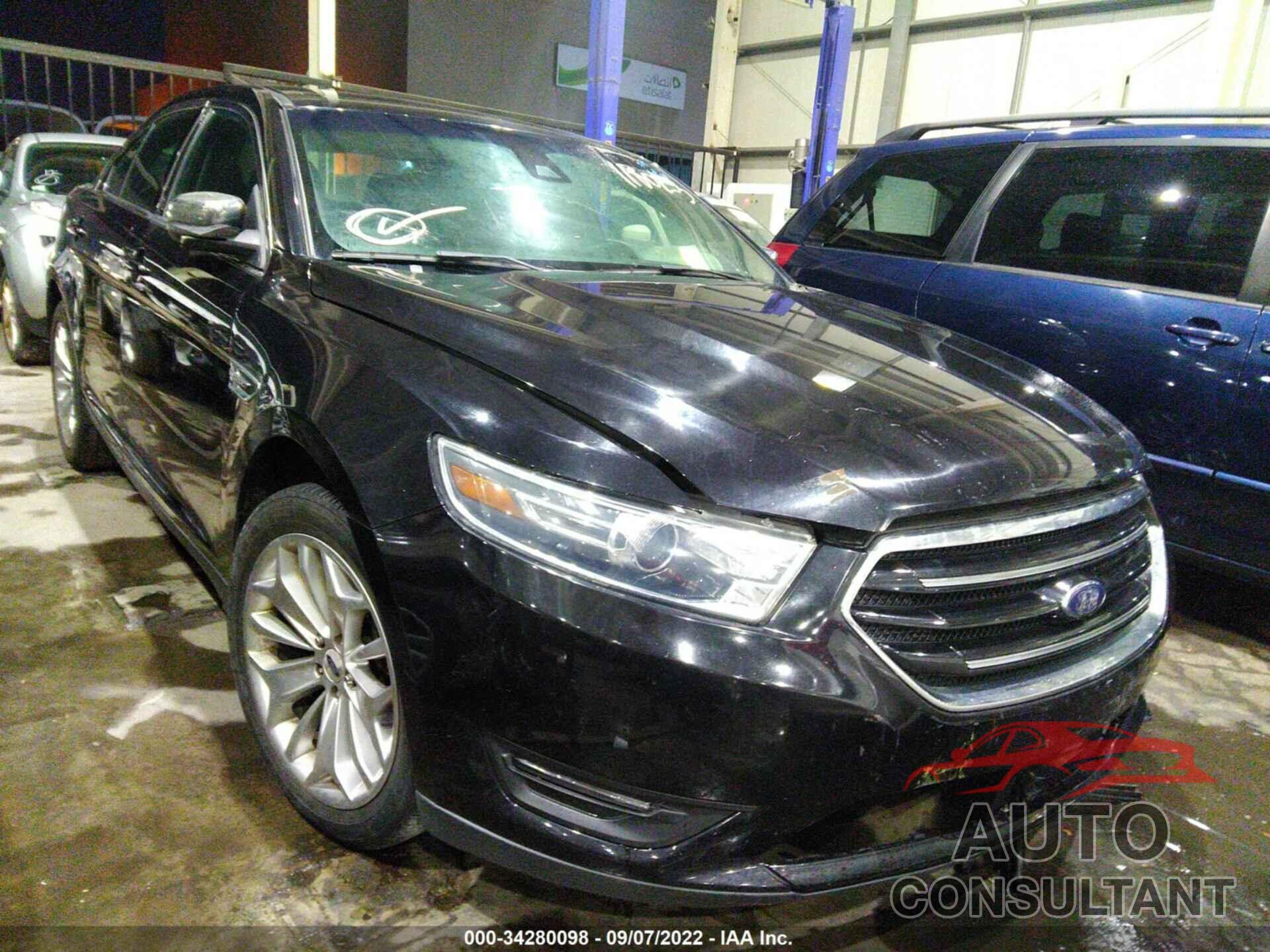 FORD TAURUS 2019 - 00AHP2F89KG118023