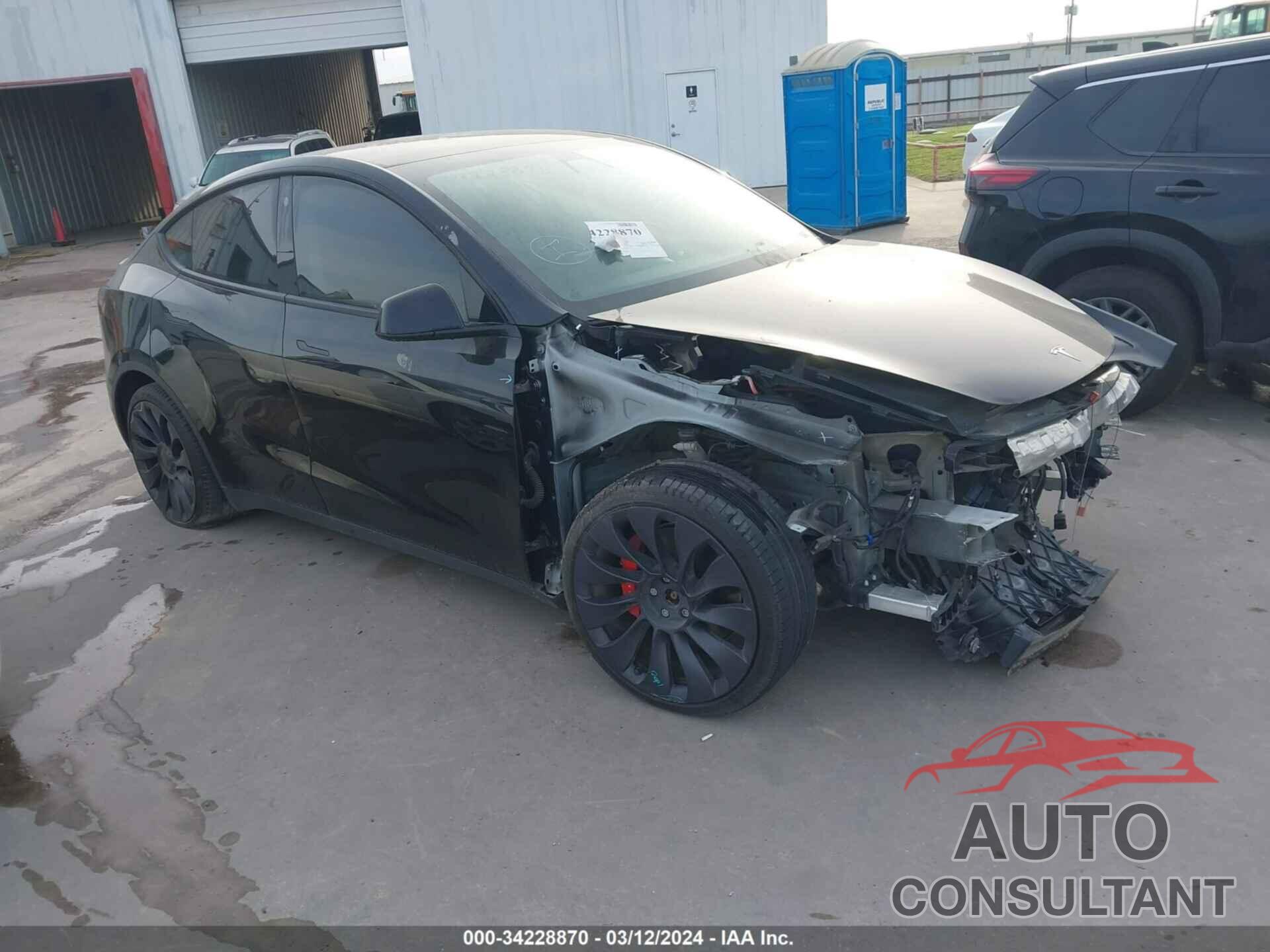 TESLA MODEL Y 2021 - 5YJYGDEF8MF133535