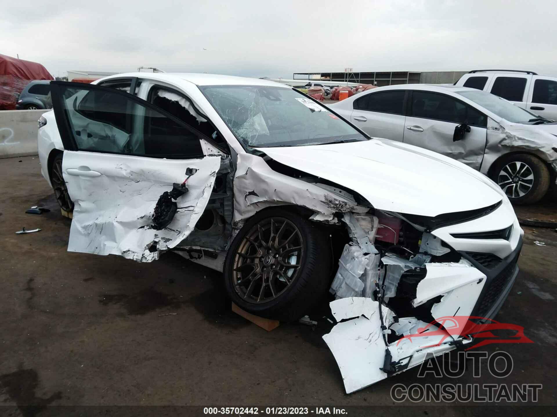 TOYOTA CAMRY 2023 - 4T1T31AK5PU048103