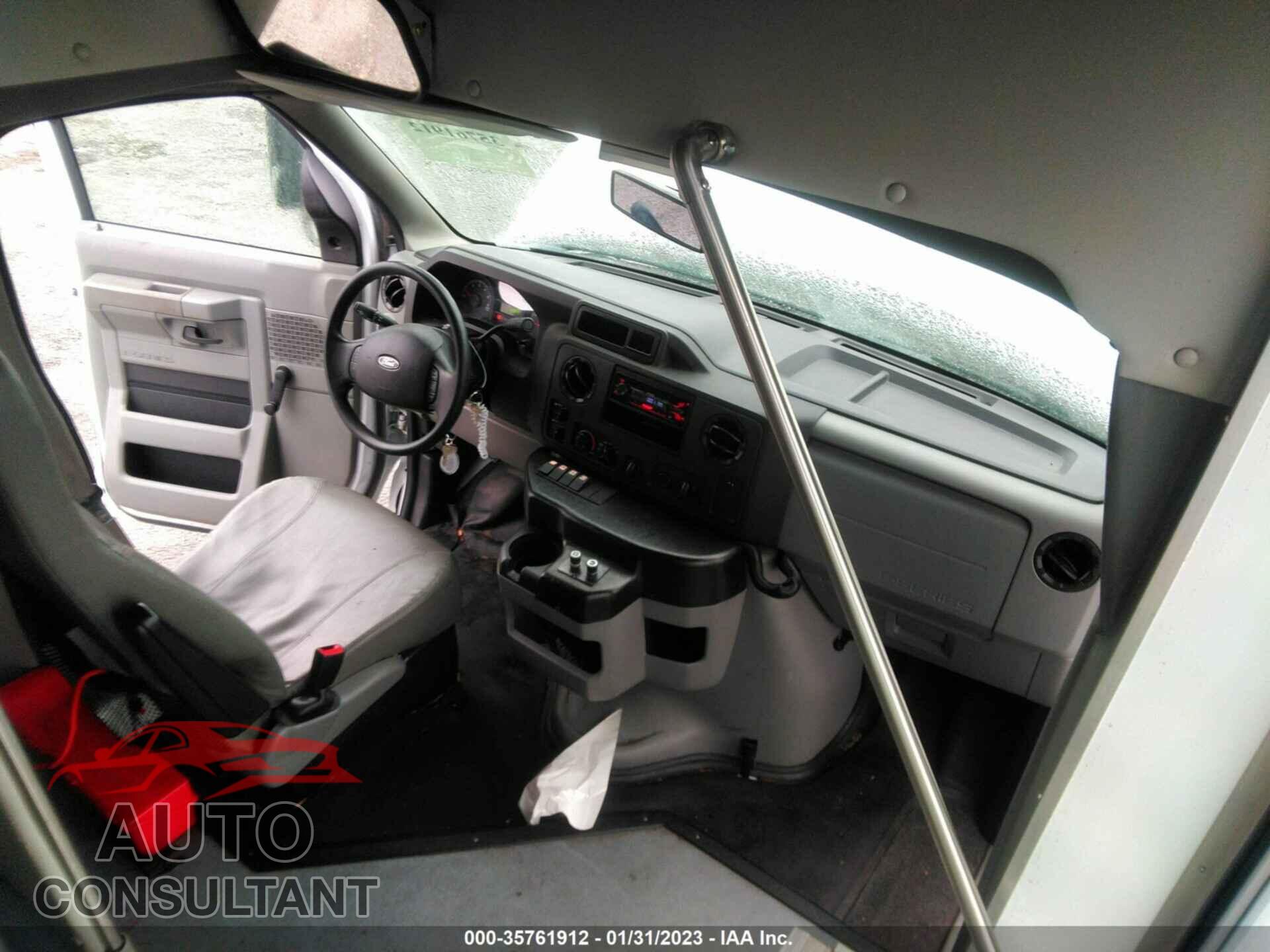 FORD E-SERIES CUTAWAY 2019 - 1FDEE3FS7KDC03573