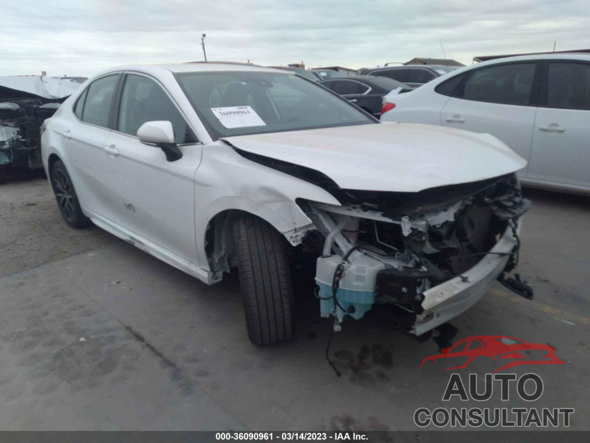 TOYOTA CAMRY 2022 - 4T1G11AK5NU702411