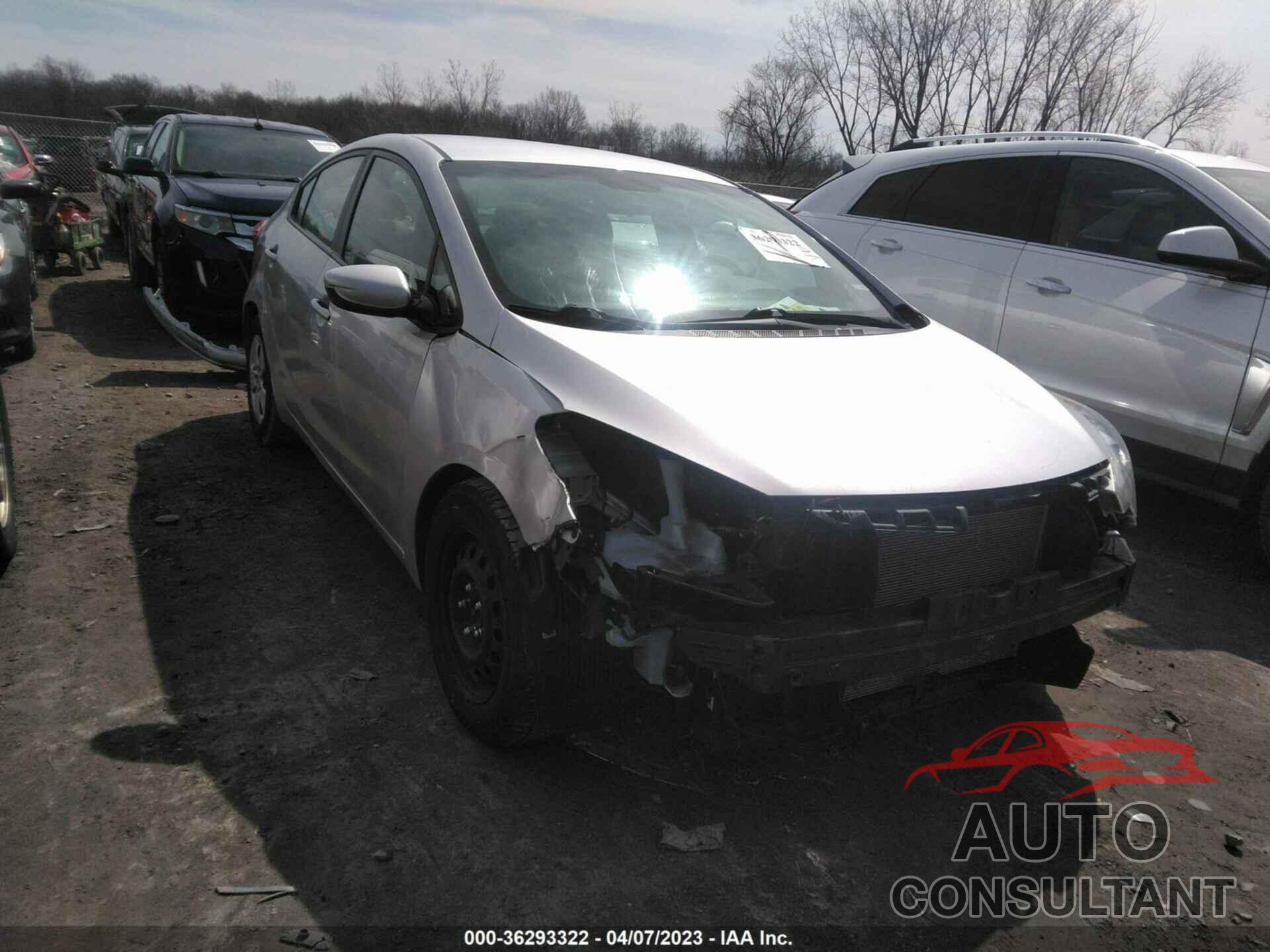 KIA FORTE 2015 - KNAFK4A63F5361875