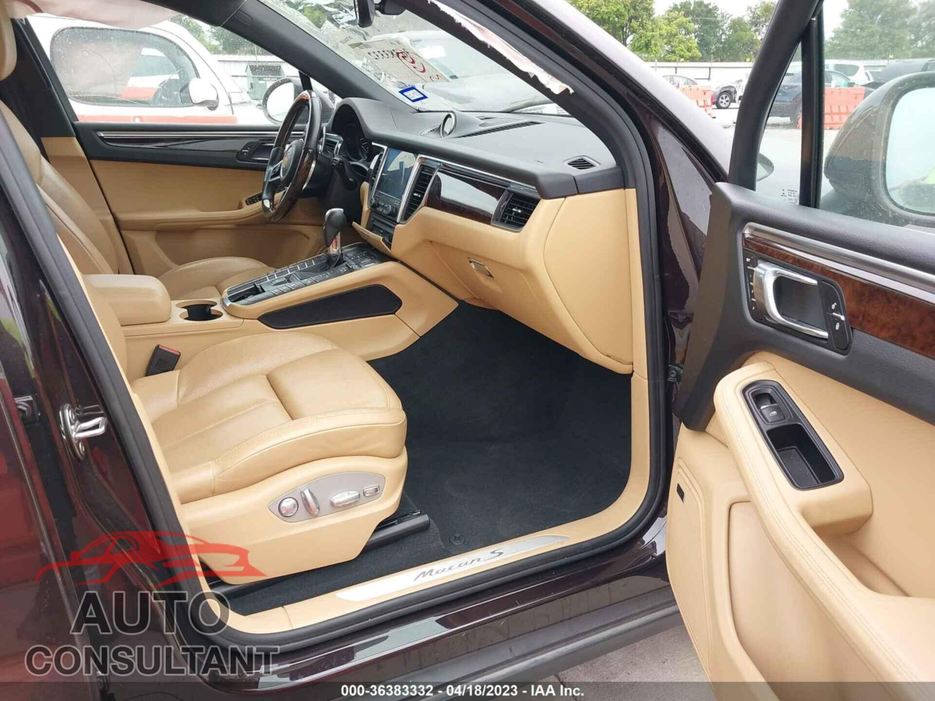 PORSCHE MACAN 2017 - WP1AB2A5XHLB21129