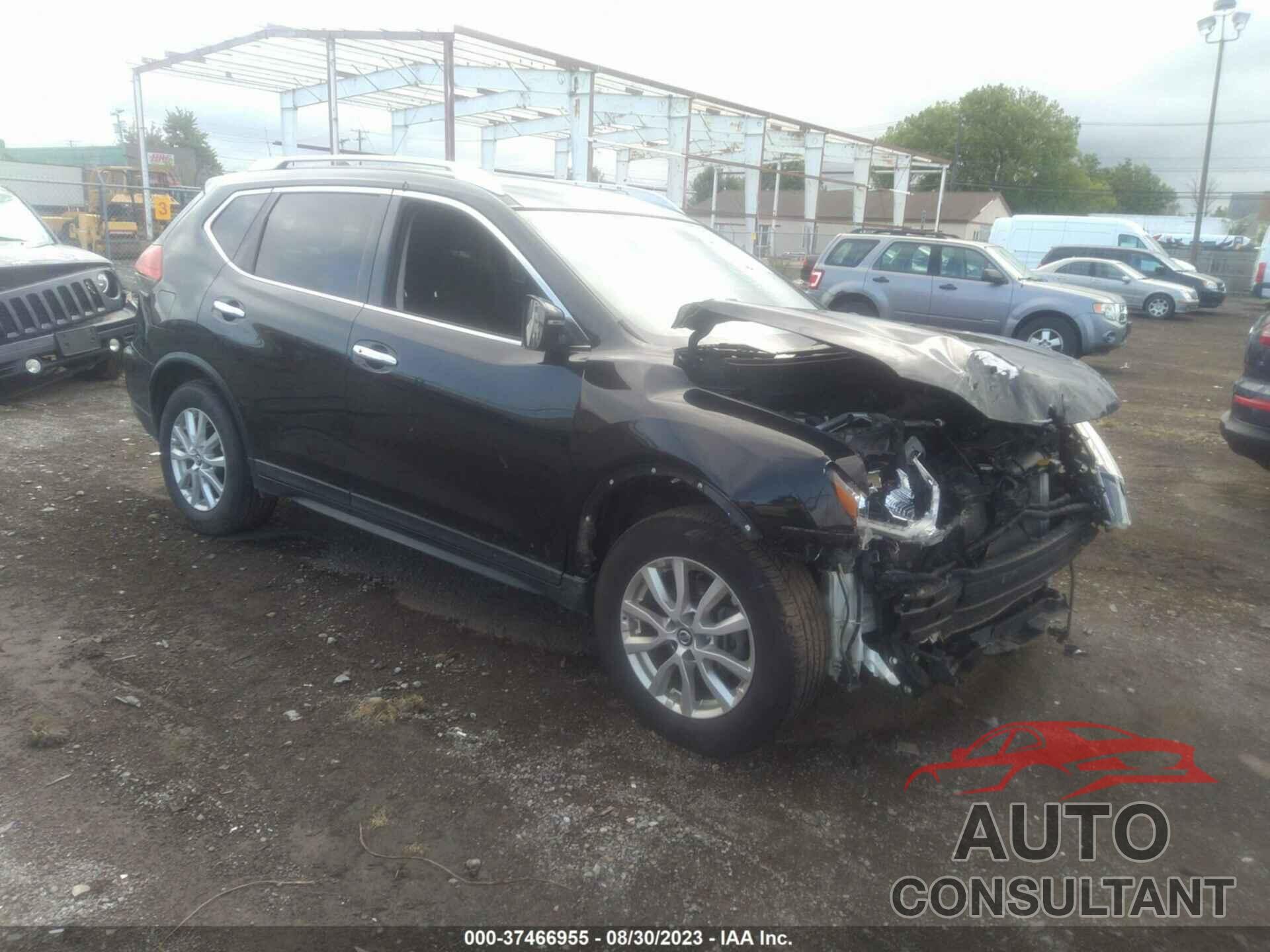 NISSAN ROGUE 2017 - KNMAT2MT2HP522062