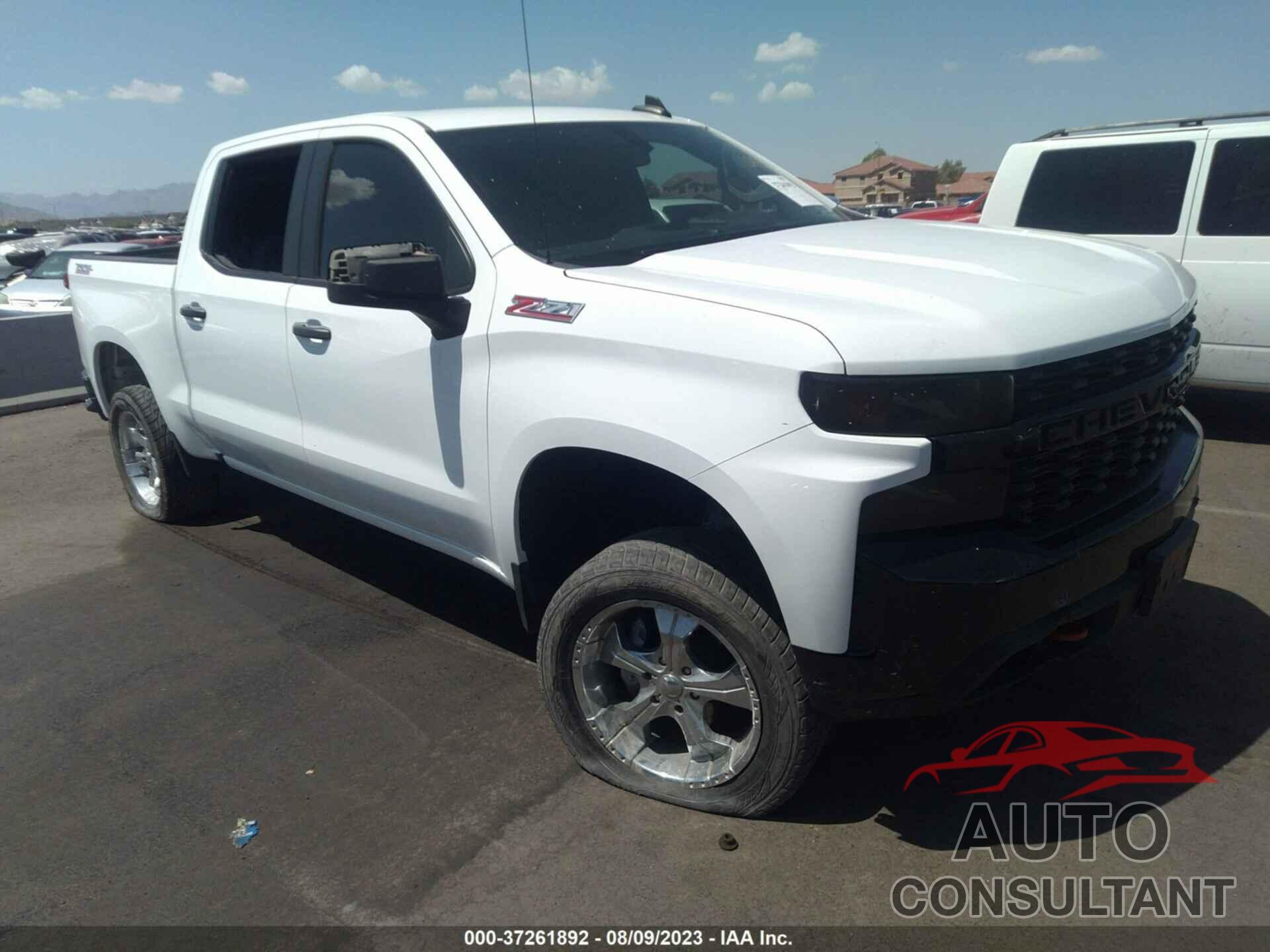 CHEVROLET SILVERADO 1500 2021 - 1GCPYCEH0MZ330147
