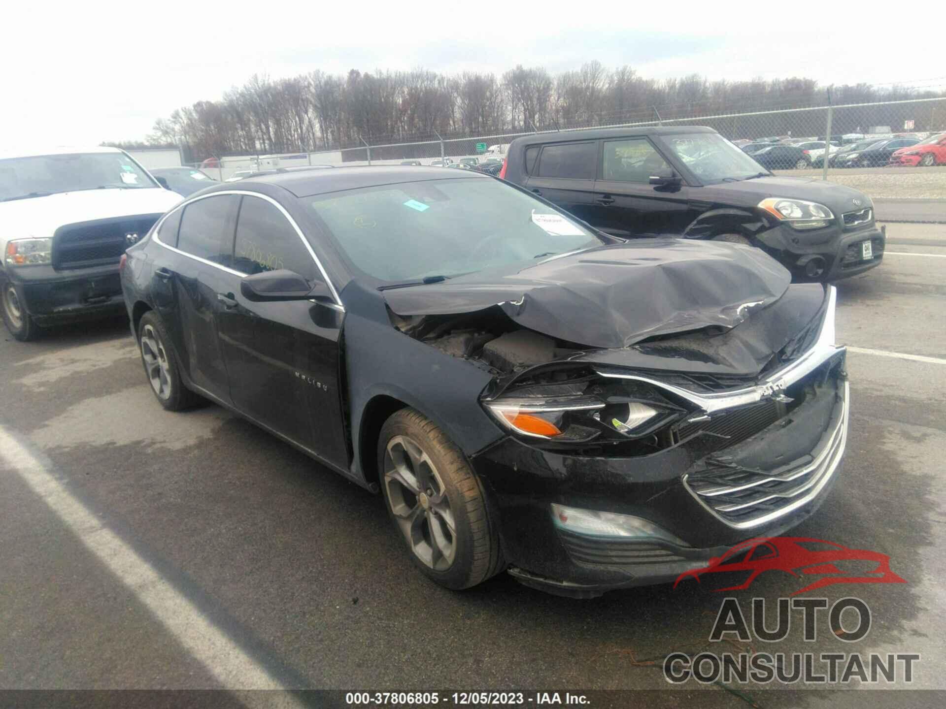 CHEVROLET MALIBU 2021 - 1G1ZD5ST5MF052557
