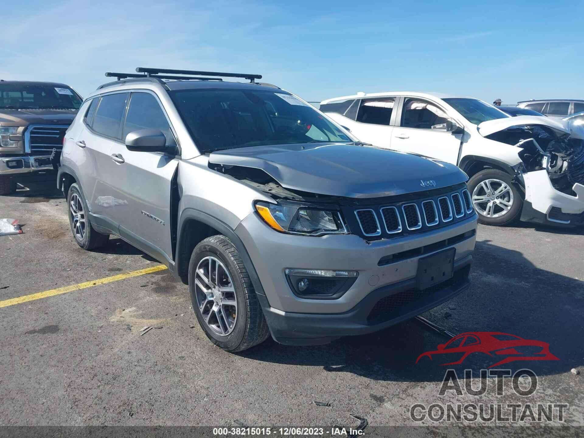 JEEP COMPASS 2018 - 3C4NJCBB2JT287008