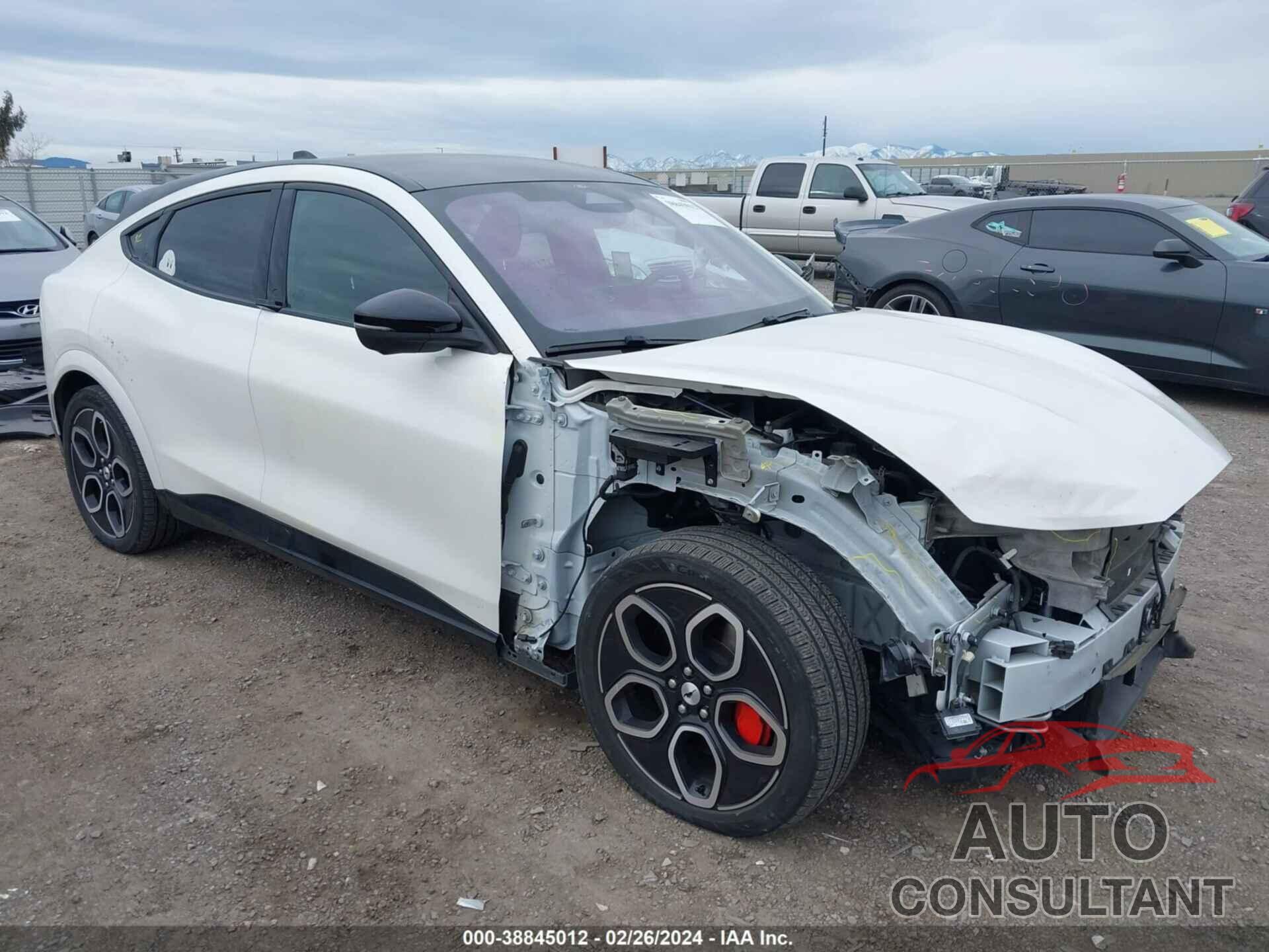 FORD MUSTANG MACH-E 2022 - 3FMTK4SE1NMA14903