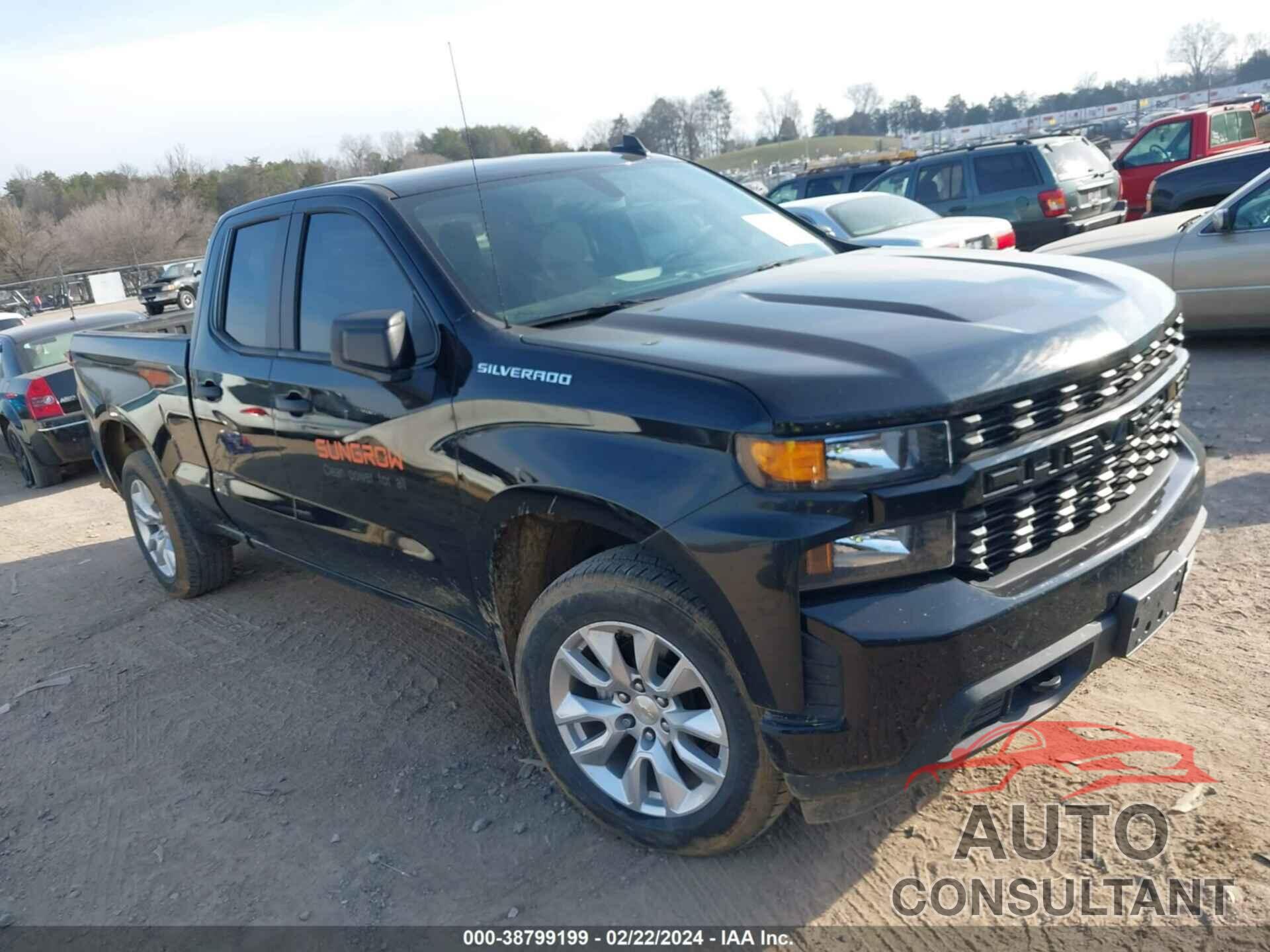 CHEVROLET SILVERADO 1500 2021 - 1GCRWBEK3MZ311886