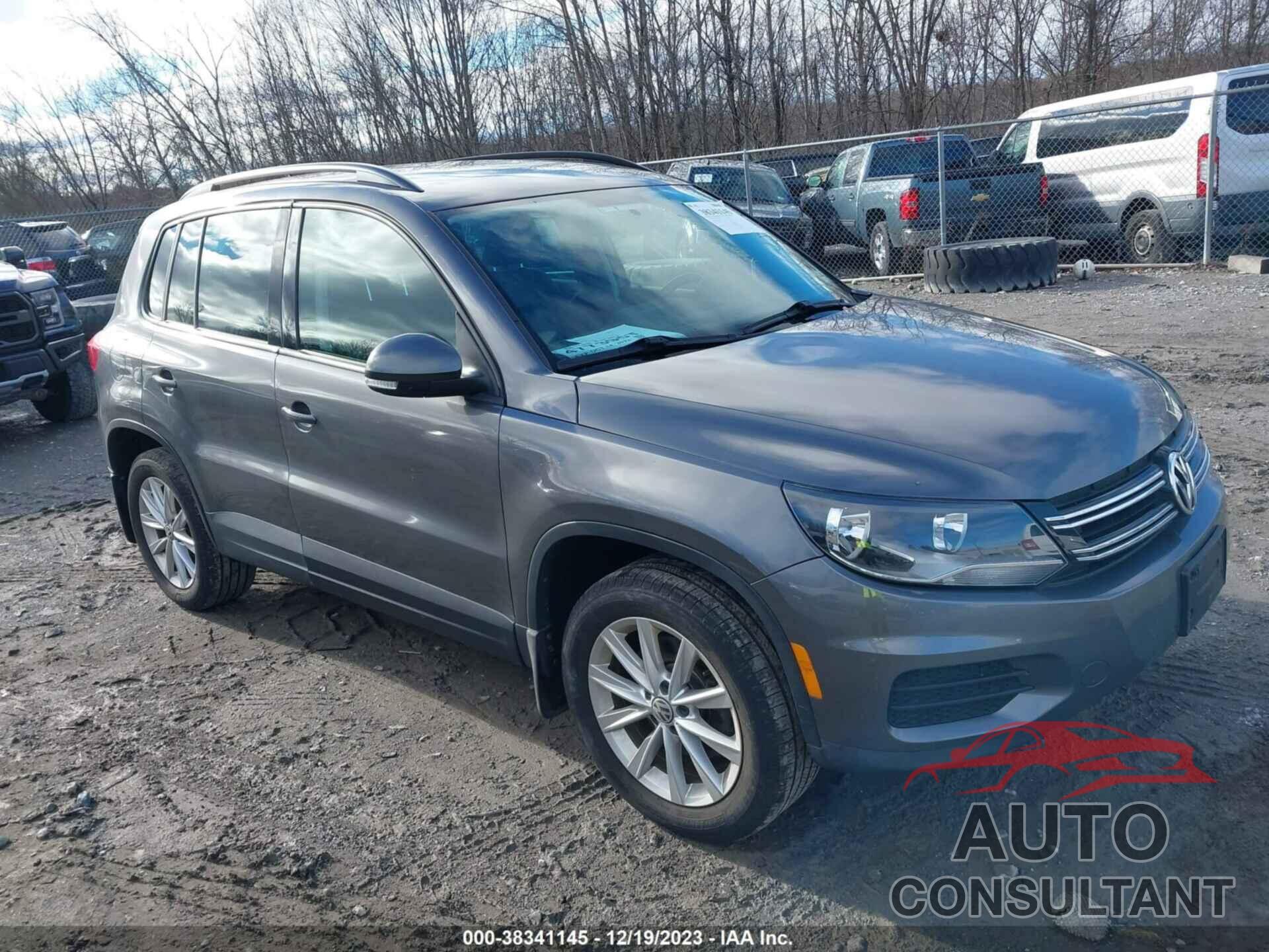 VOLKSWAGEN TIGUAN 2015 - WVGBV7AX0FW513121