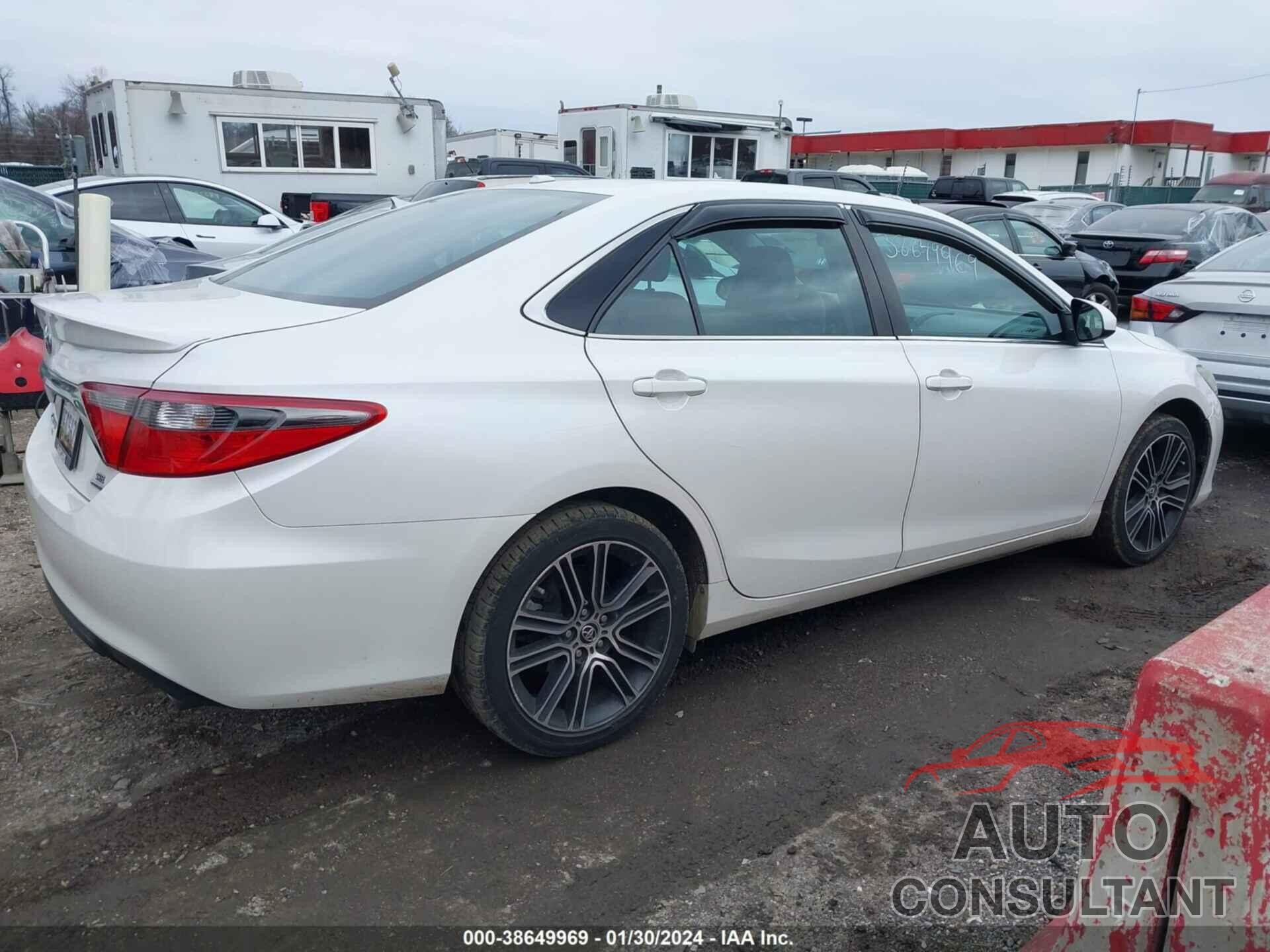 TOYOTA CAMRY 2016 - 4T1BF1FKXGU167535