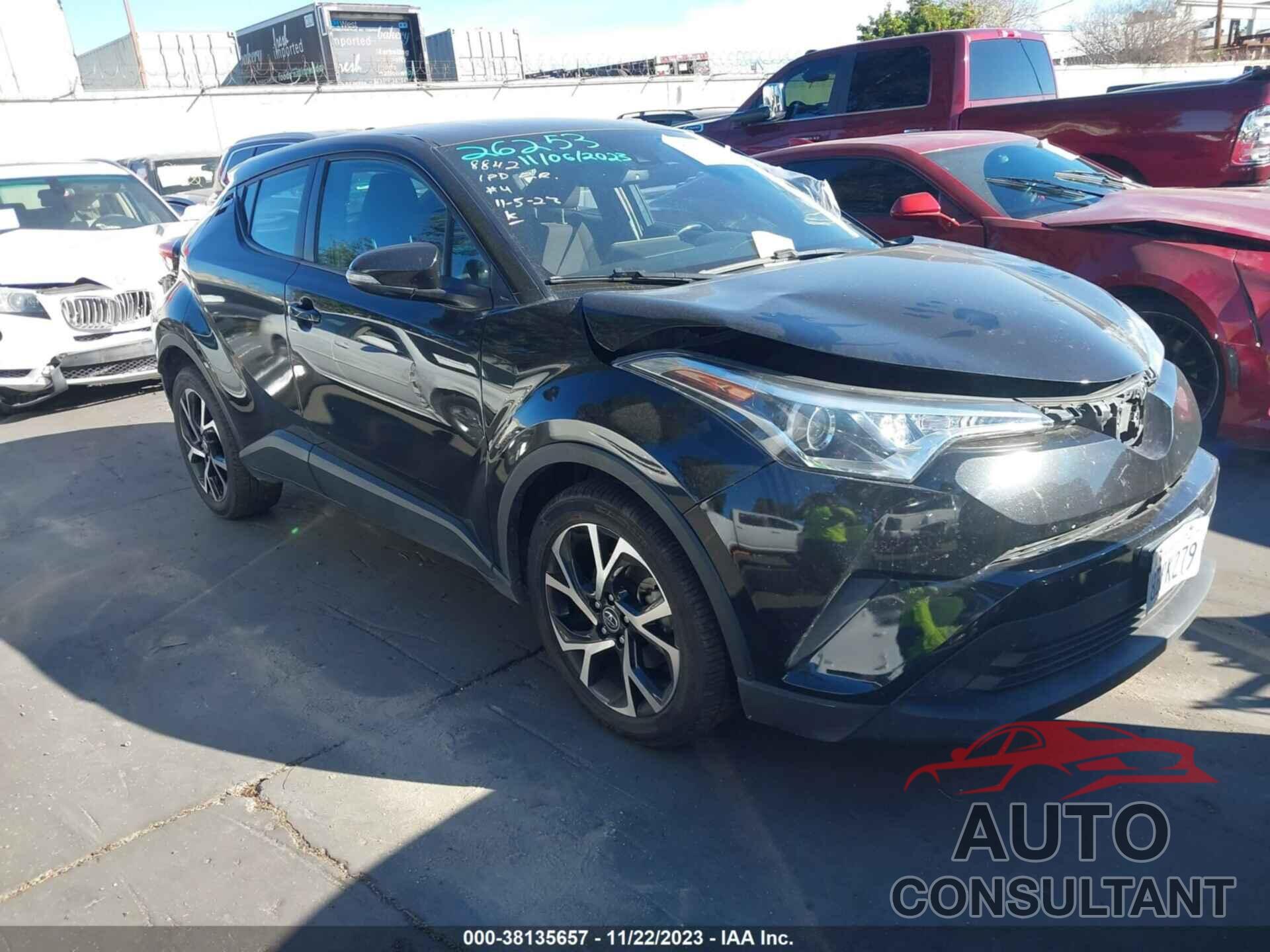 TOYOTA C-HR 2018 - NMTKHMBX0JR036772