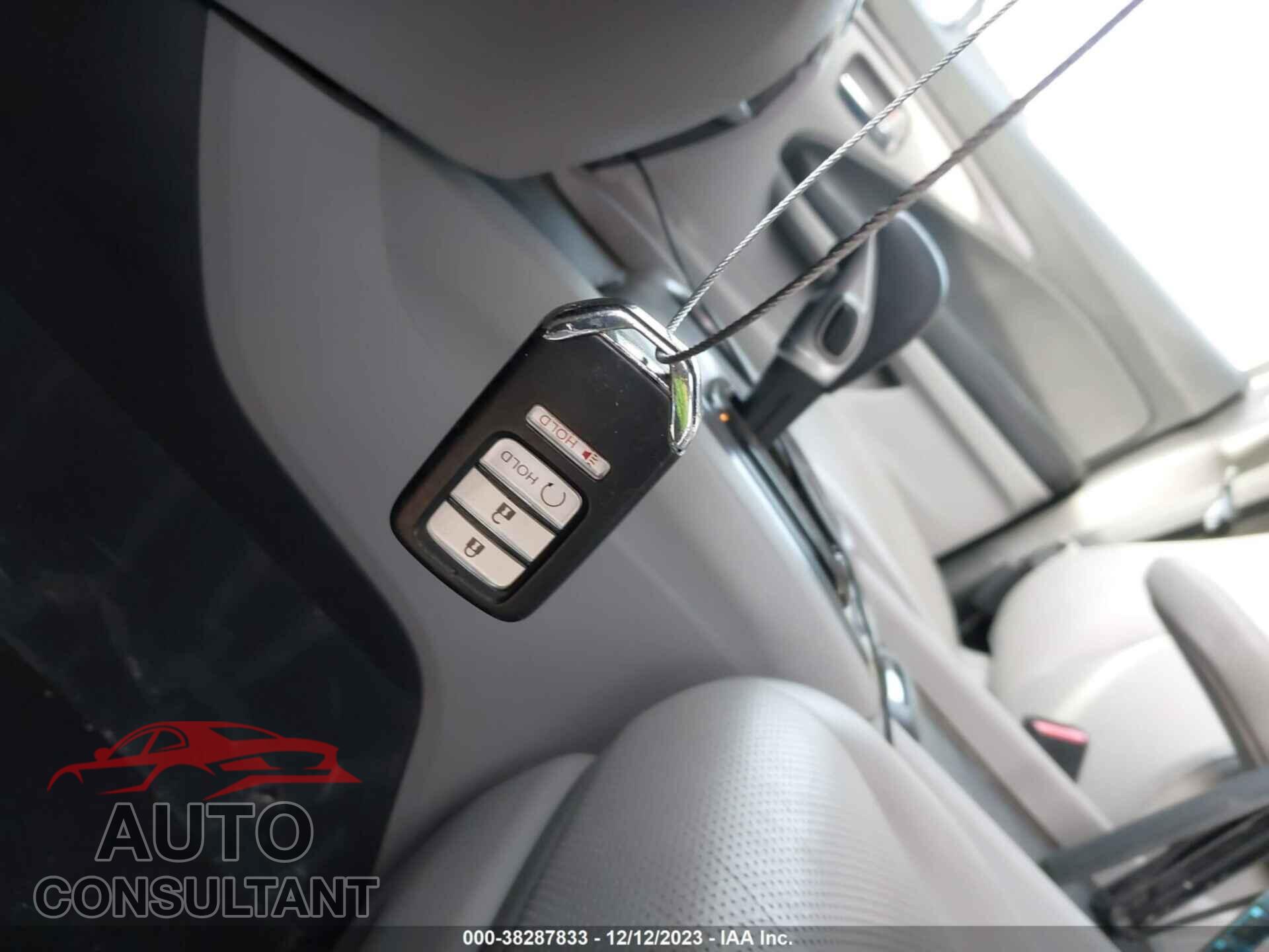 HONDA RIDGELINE 2017 - 5FPYK2F62HB009792