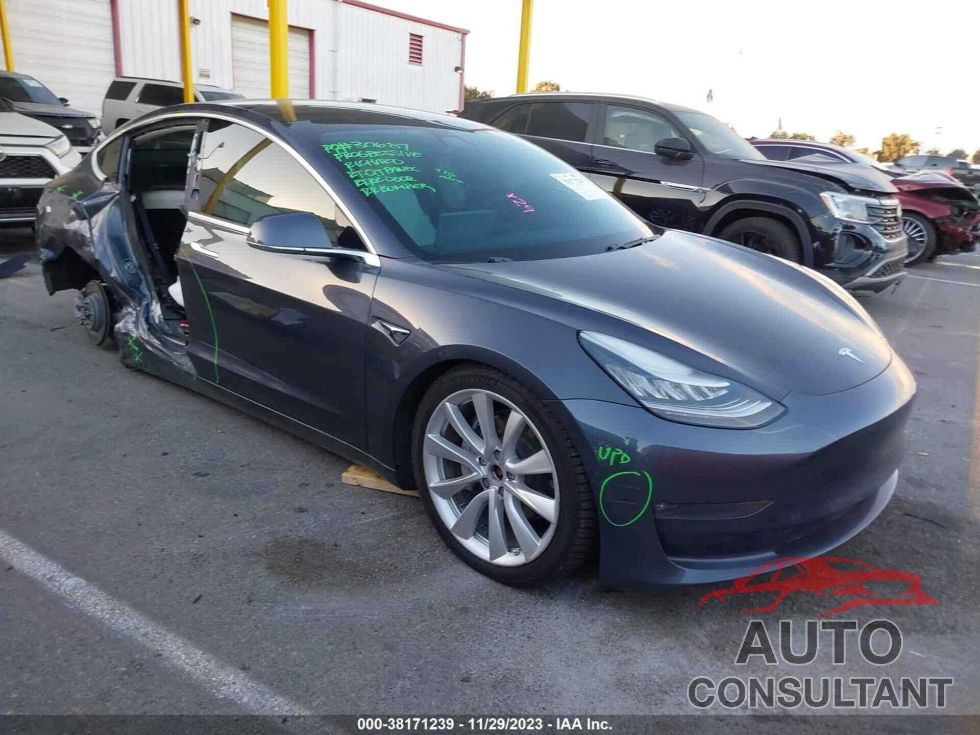 TESLA MODEL 3 2019 - 5YJ3E1EBXKF391600