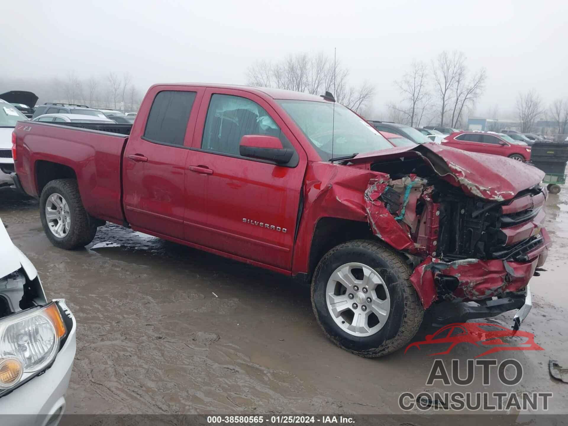 CHEVROLET SILVERADO 2018 - 1GCVKREC8JZ210642