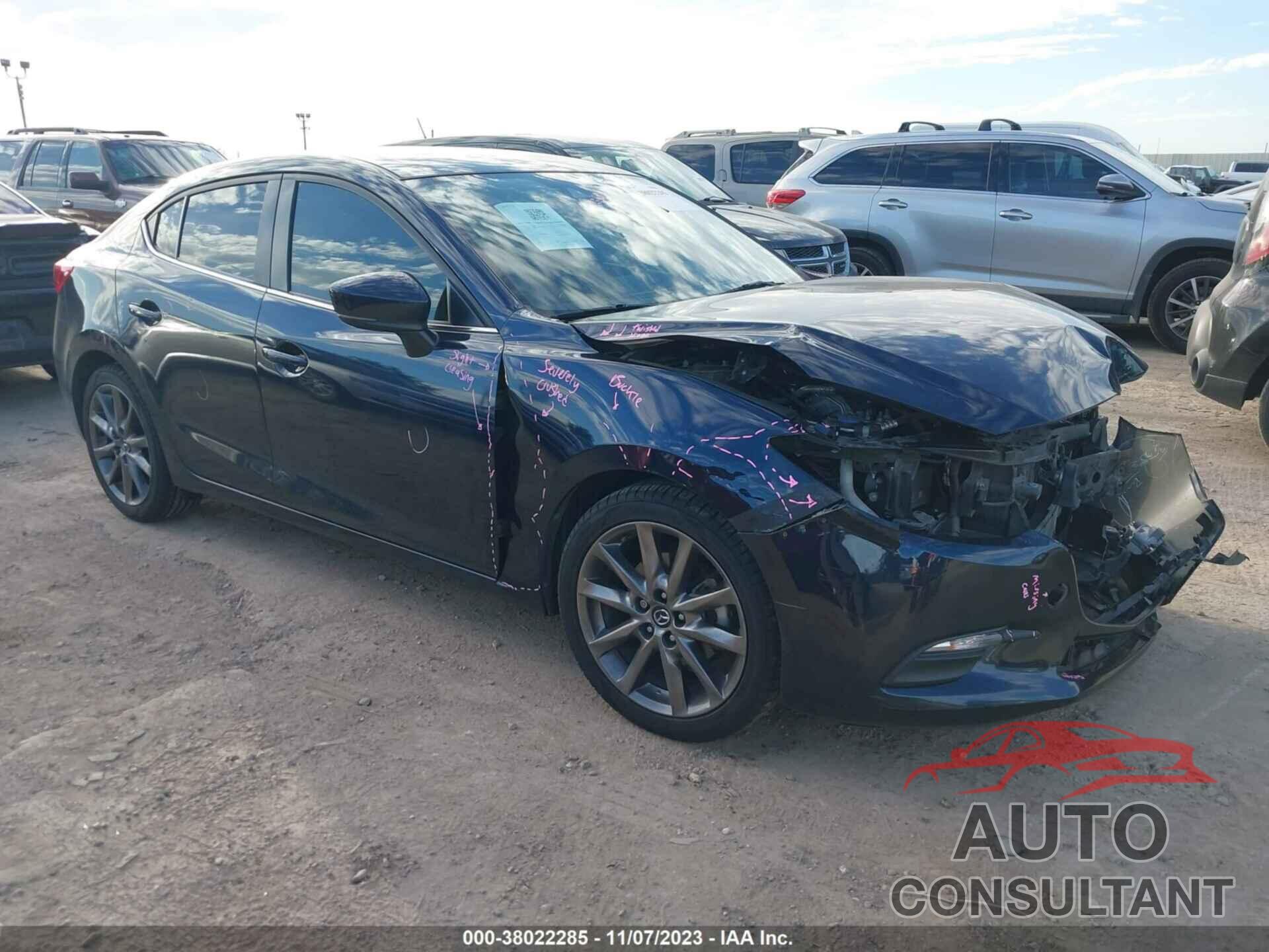 MAZDA MAZDA3 2018 - 3MZBN1V32JM160153