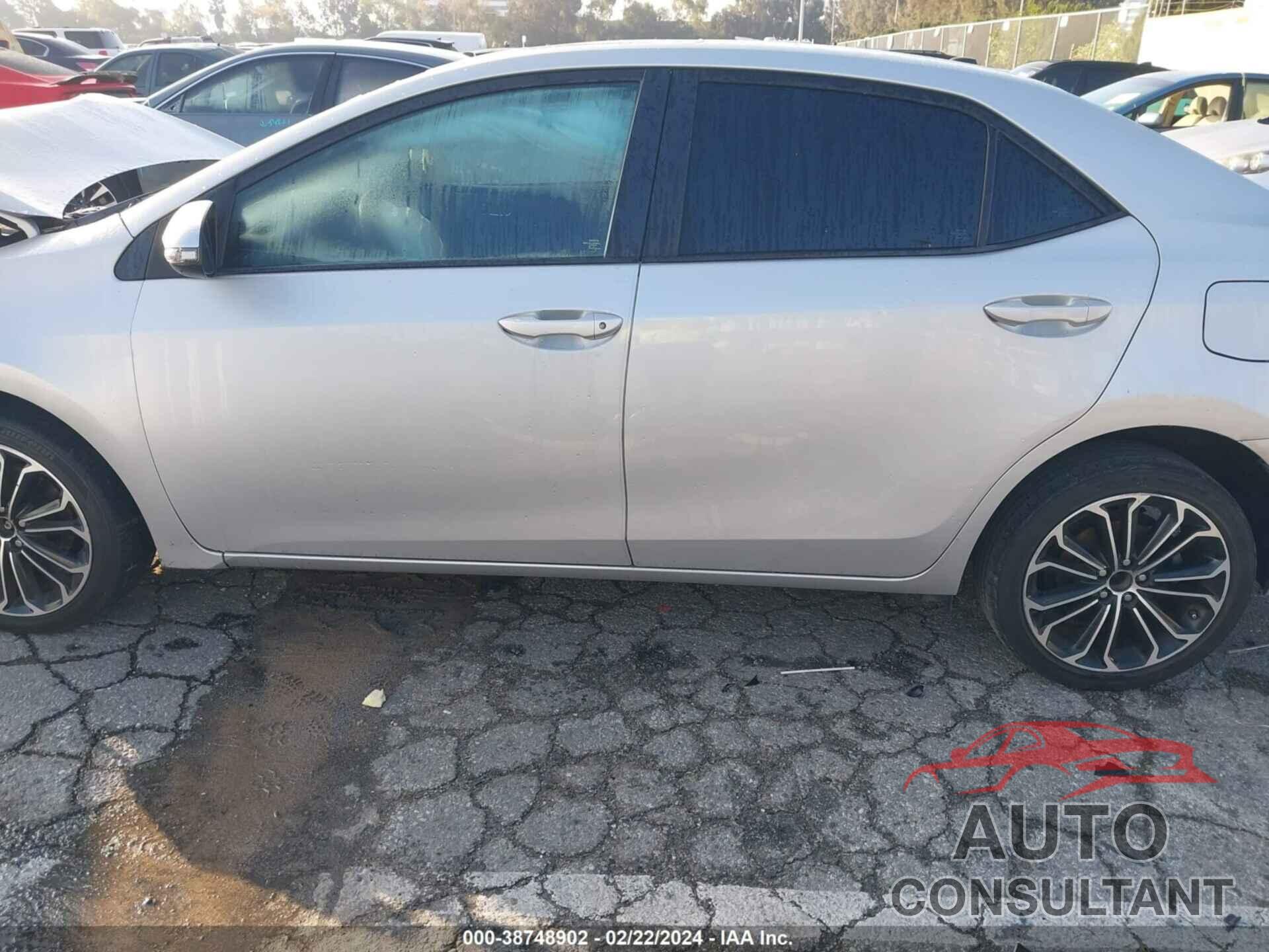 TOYOTA COROLLA 2017 - 5YFBURHE2HP594884