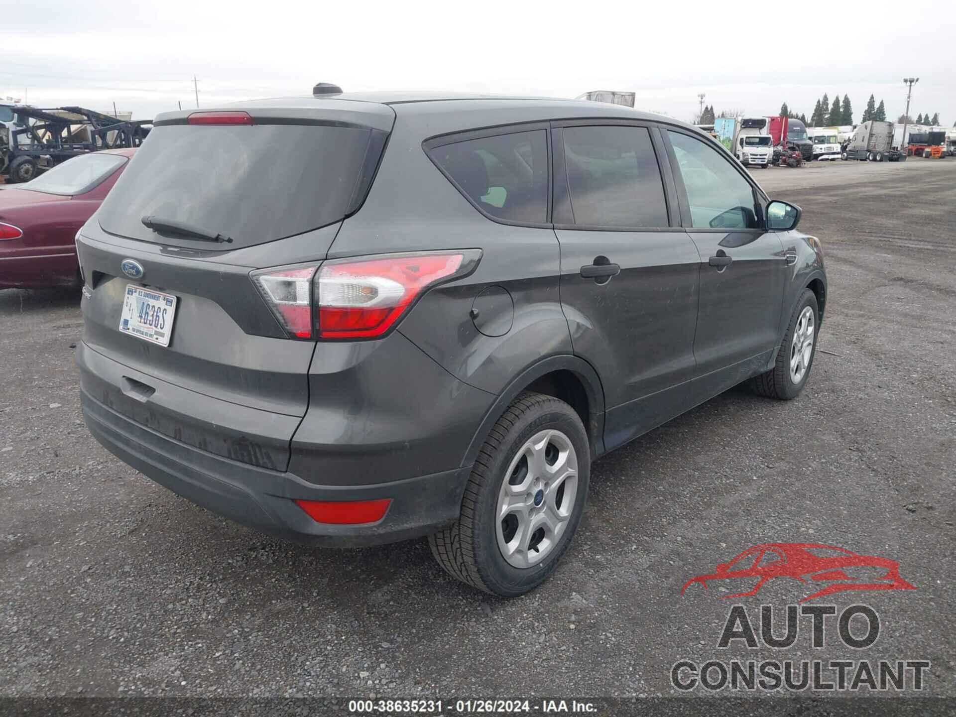 FORD ESCAPE 2017 - 1FMCU0F76HUA41187