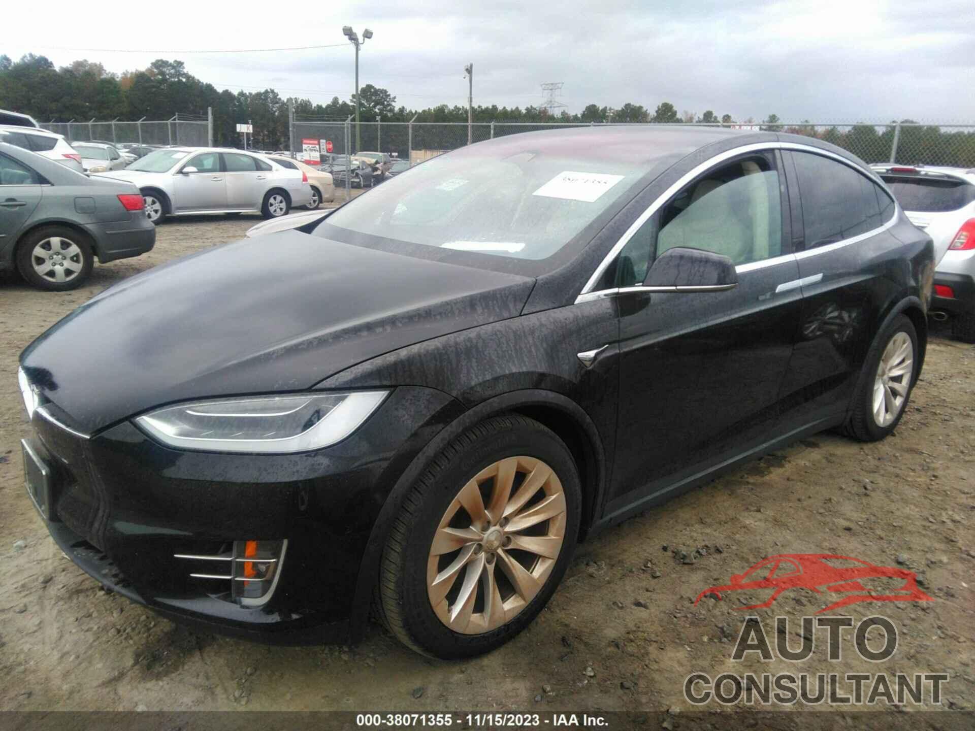 TESLA MODEL X 2018 - 5YJXCDE24JF129319