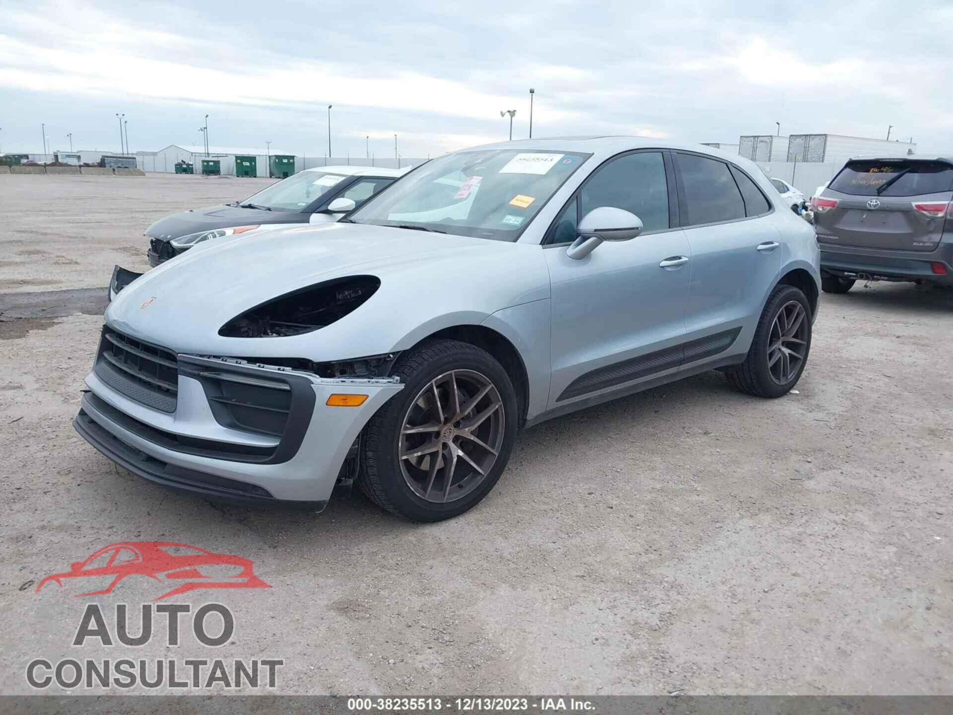 PORSCHE MACAN 2022 - WP1AA2A55NLB02471