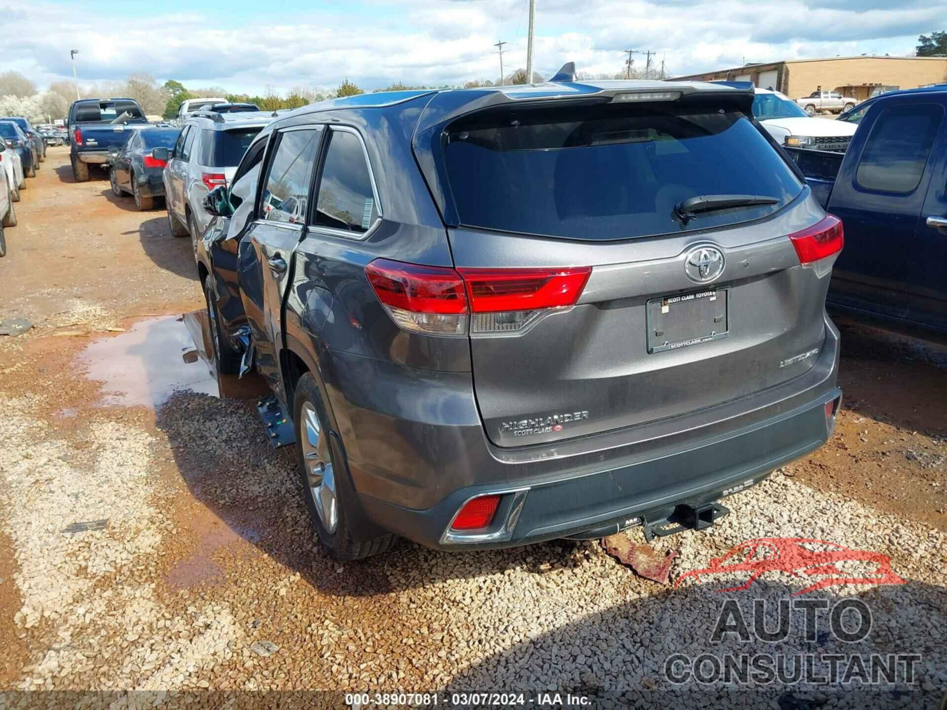 TOYOTA HIGHLANDER 2017 - 5TDDZRFH7H5463920