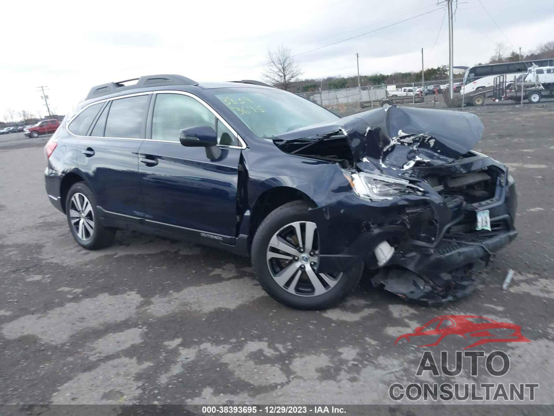 SUBARU OUTBACK 2018 - 4S4BSANC7J3241156