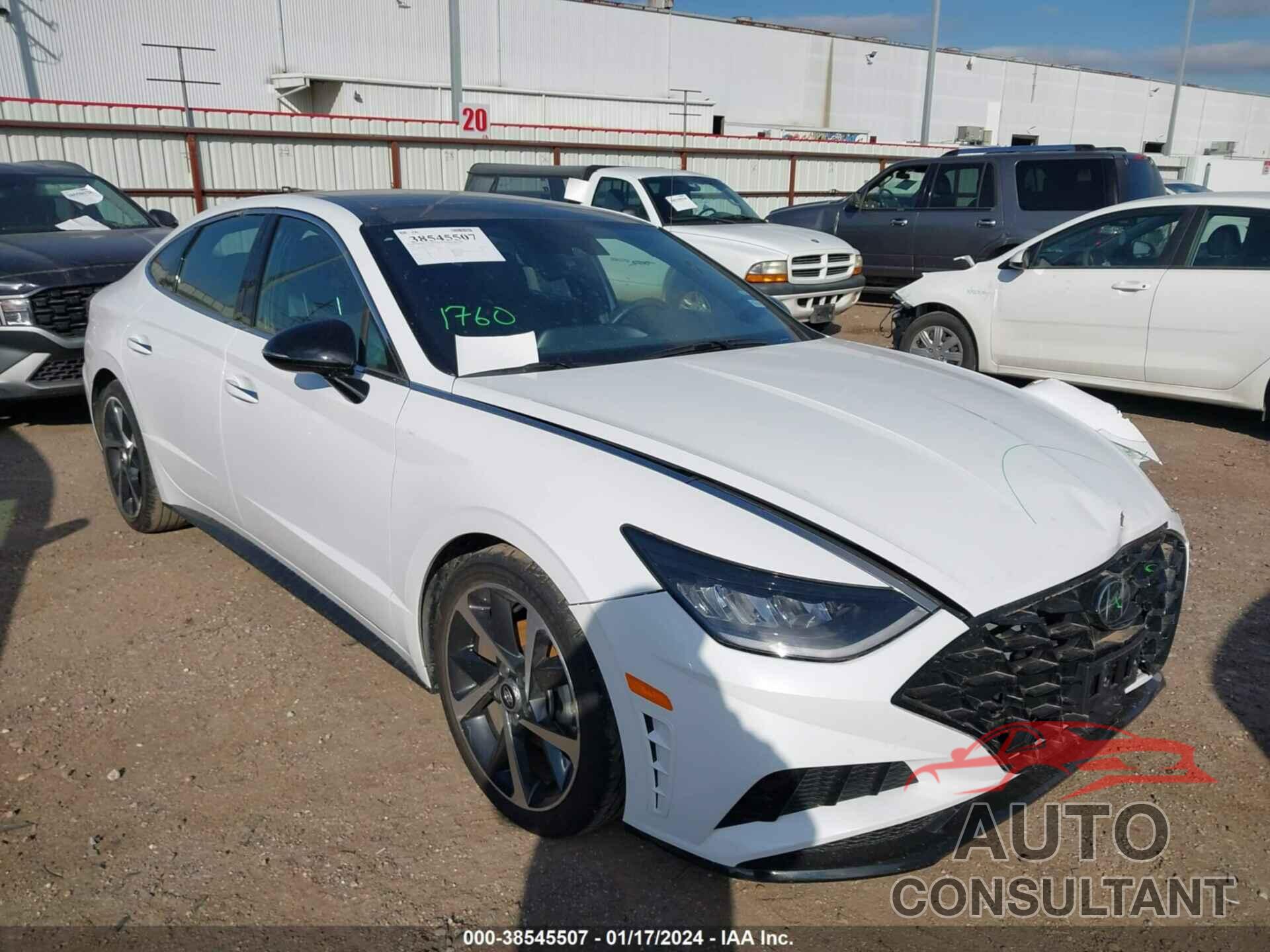 HYUNDAI SONATA 2023 - KMHL44J29PA275309