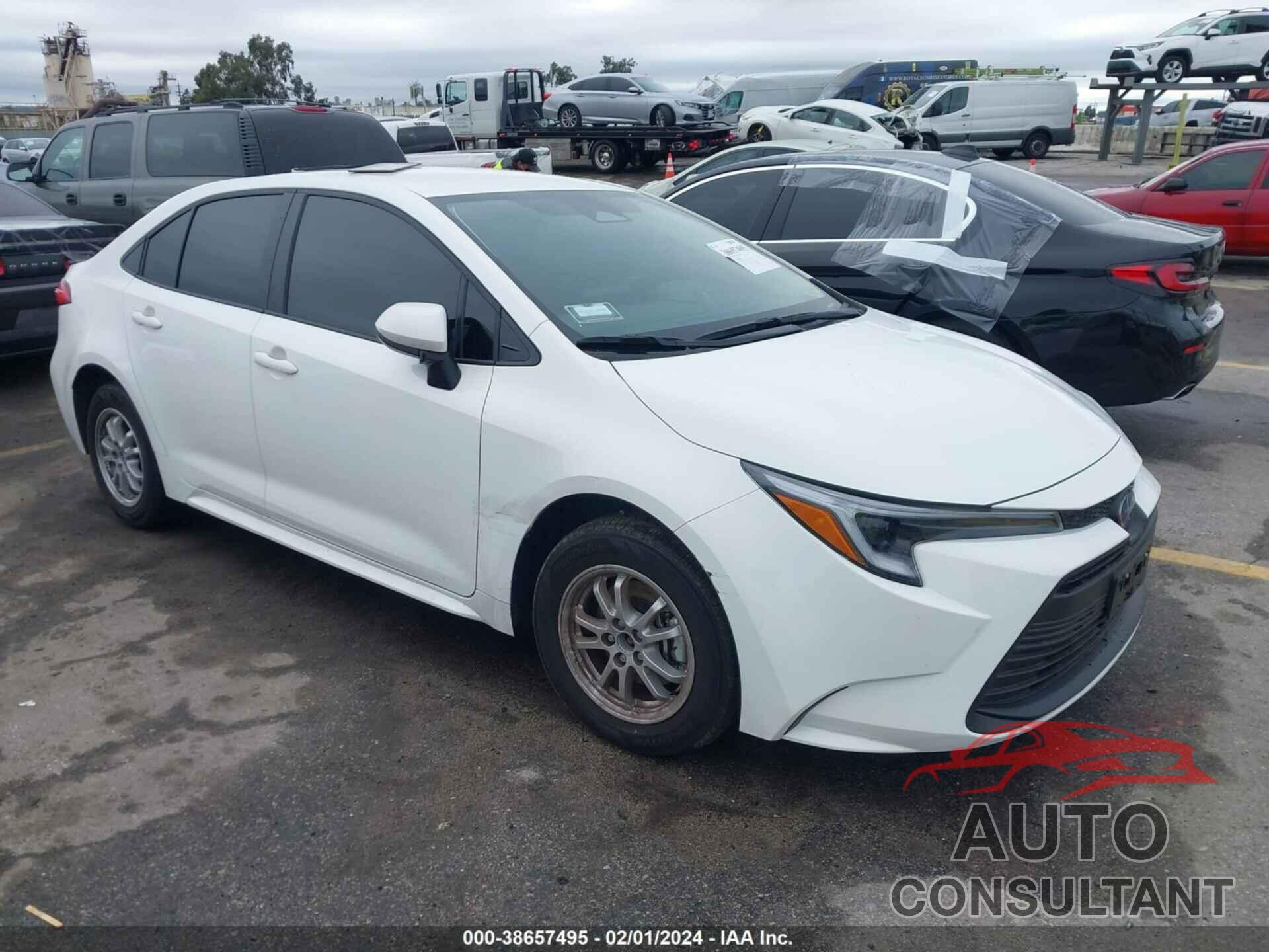 TOYOTA COROLLA 2023 - JTDBCMFE7P3026954