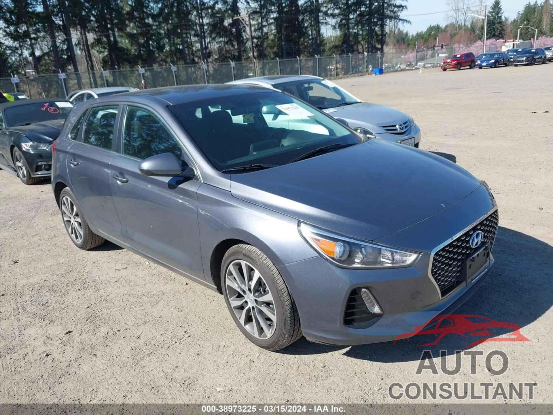 HYUNDAI ELANTRA GT 2018 - KMHH35LE5JU036996