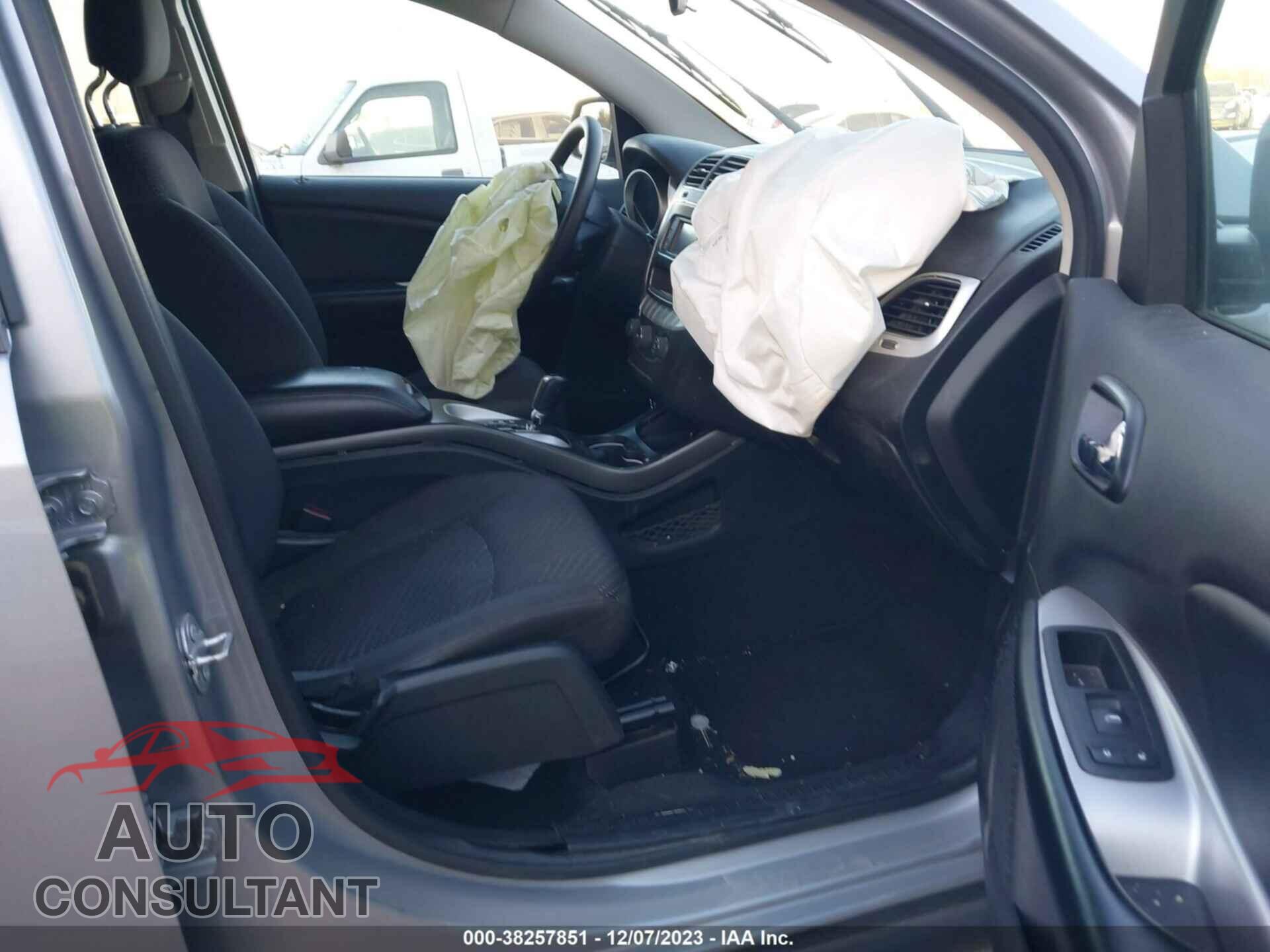 DODGE JOURNEY 2017 - 3C4PDCAB7HT662354