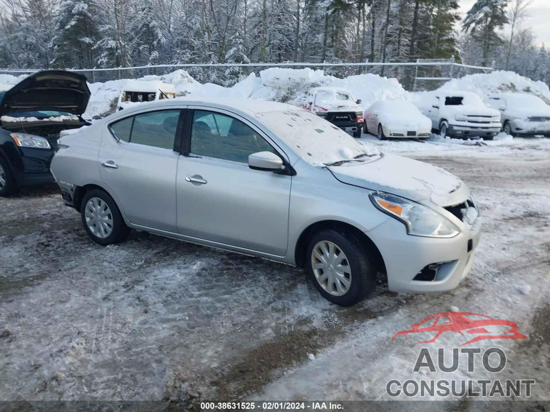 NISSAN VERSA 2018 - 3N1CN7AP5JL876041