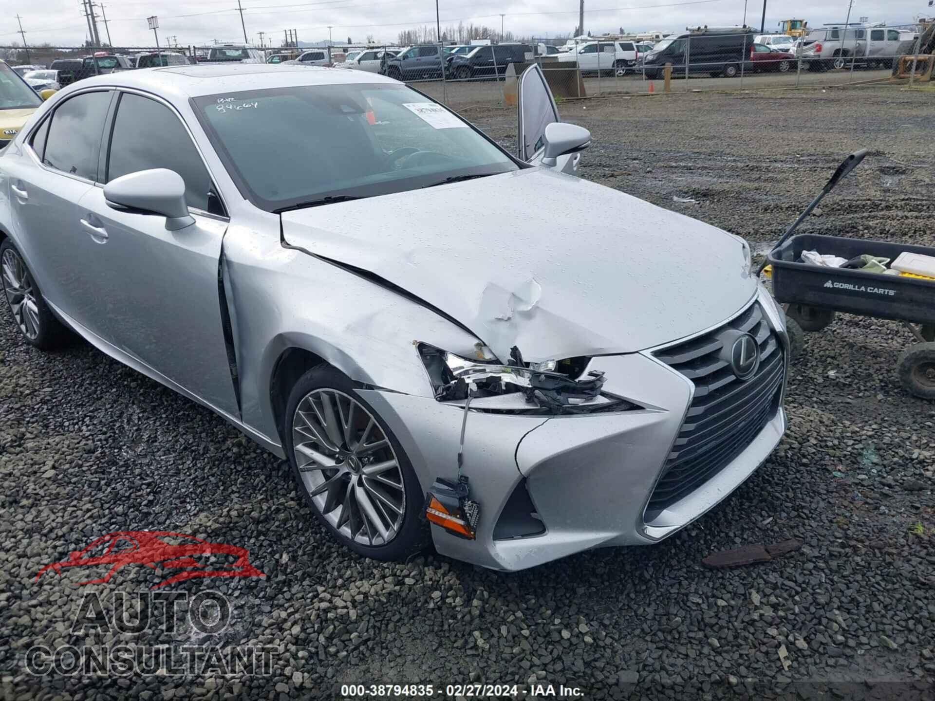 LEXUS IS 300 2018 - JTHBA1D23J5065192