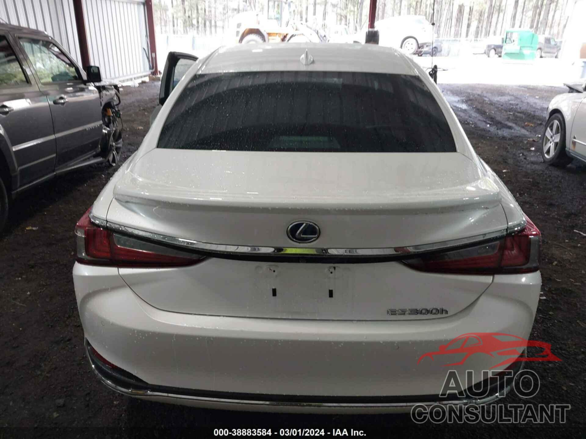 LEXUS ES 300H 2021 - S8AEA1C19MV010011