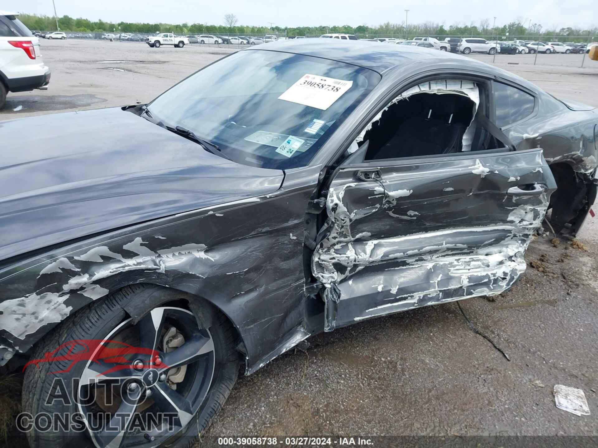 FORD MUSTANG 2019 - 1FA6P8TH5K5118501