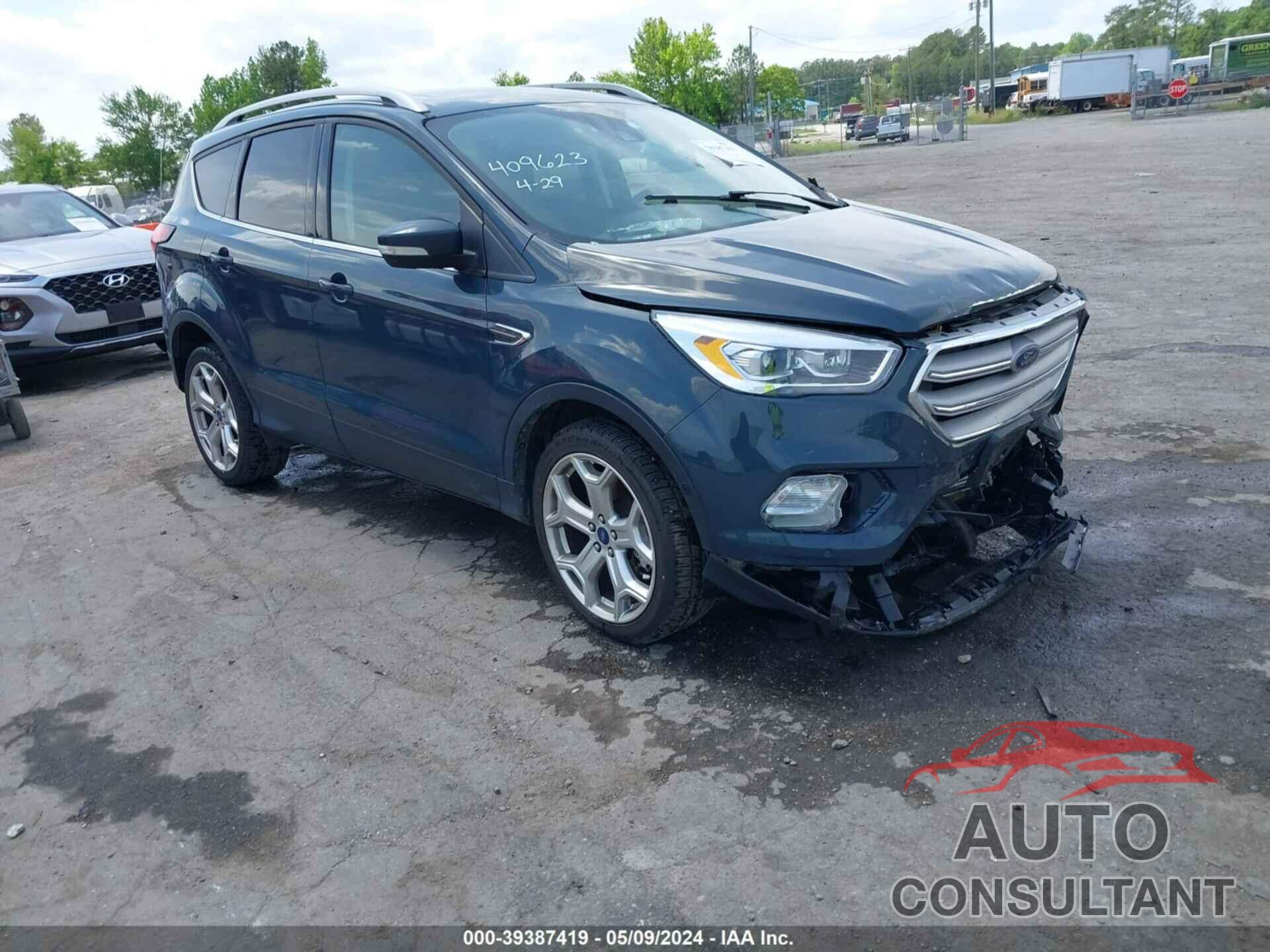 FORD ESCAPE 2019 - 1FMCU9J94KUC47046