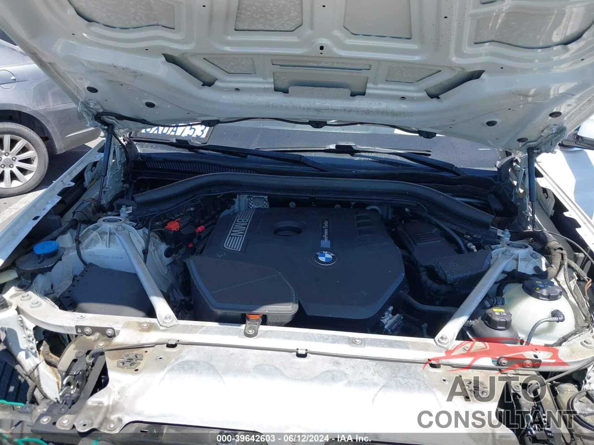 BMW X3 2019 - 5UXTR7C52KLF27320