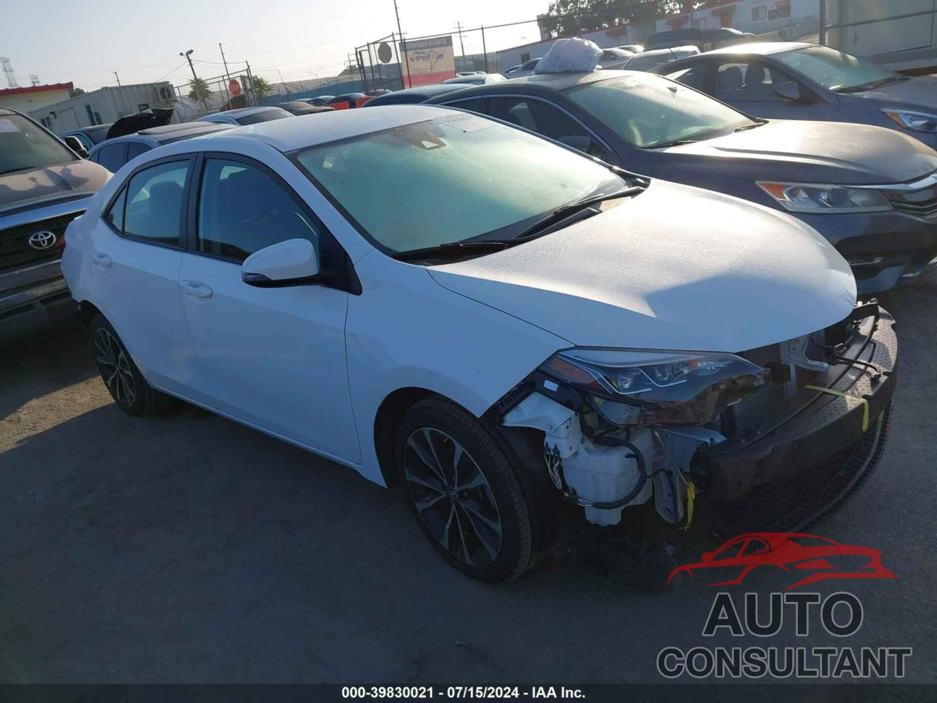 TOYOTA COROLLA 2018 - 5YFBURHE4JP783395