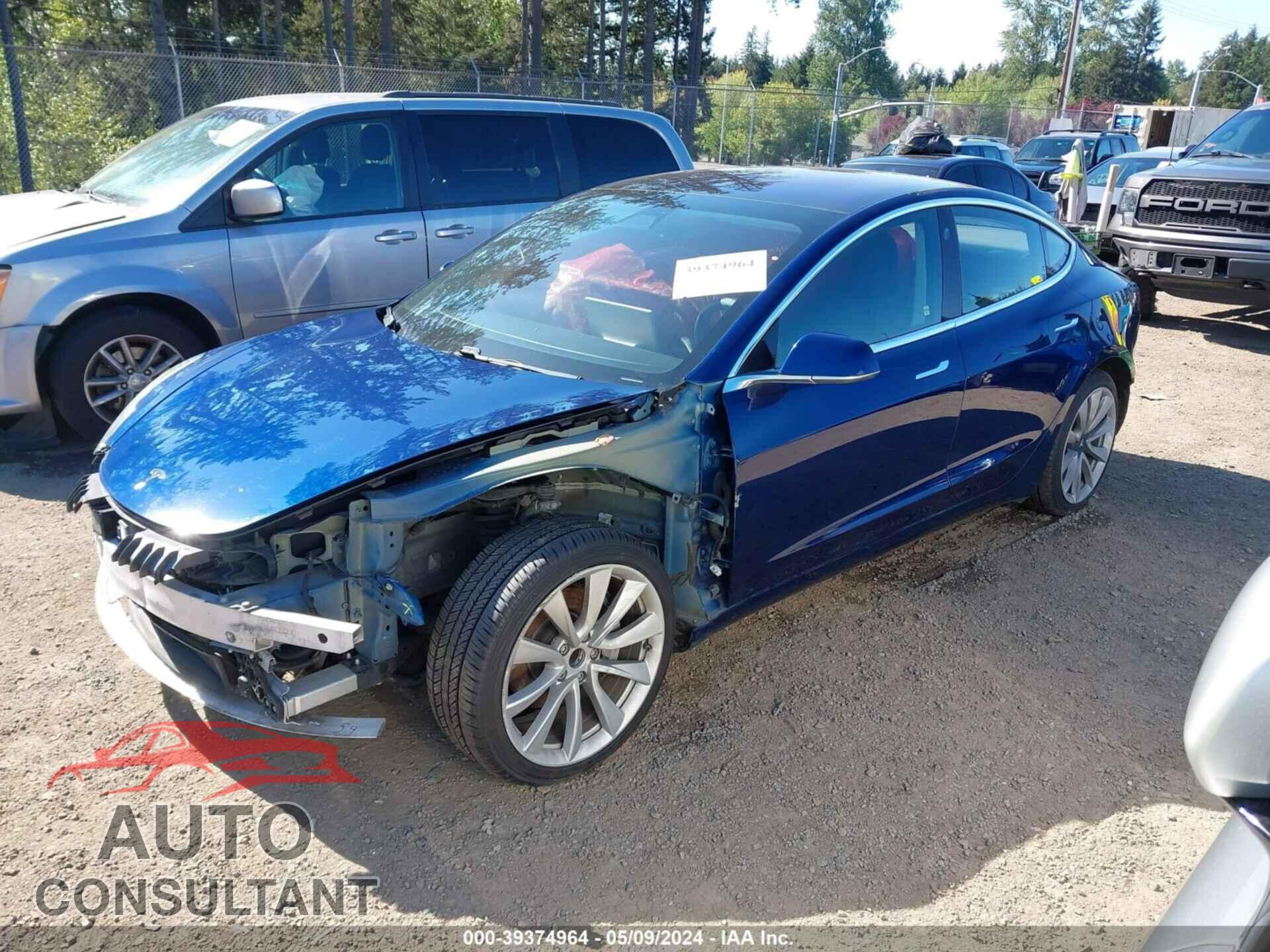 TESLA MODEL 3 2018 - 5YJ3E1EA8JF013703