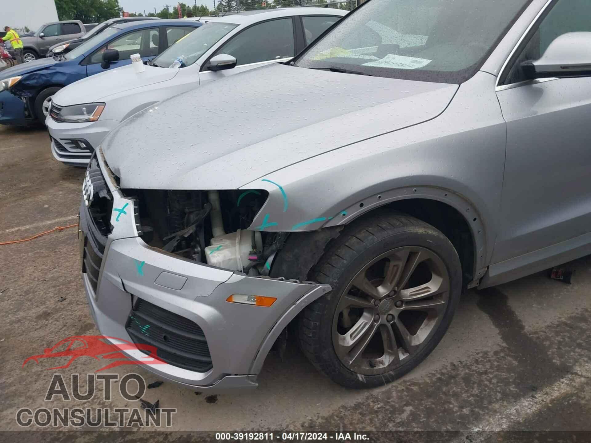 AUDI Q3 2016 - WA1BFCFS4GR016655