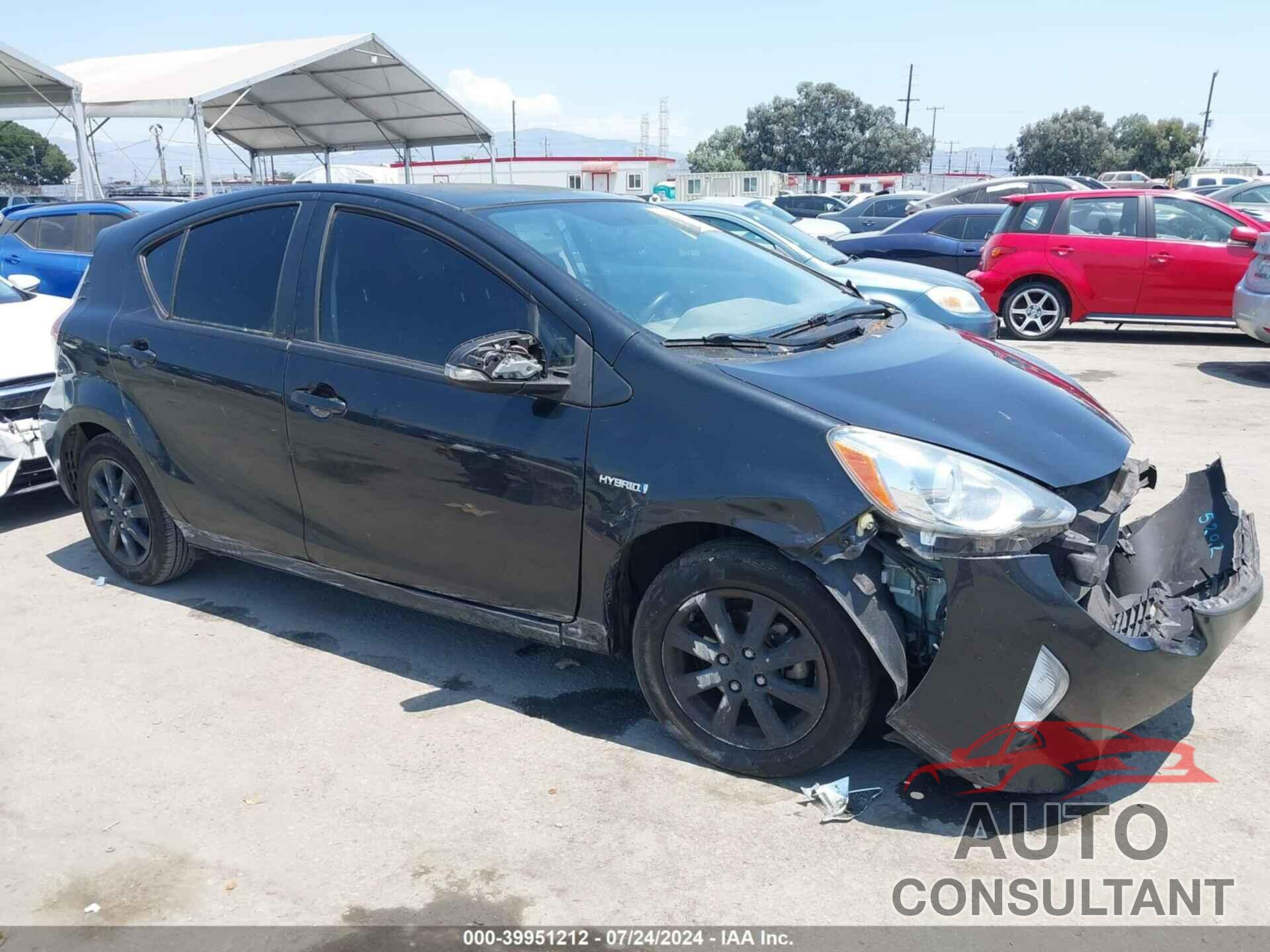 TOYOTA PRIUS C 2016 - JTDKDTB32G1115788