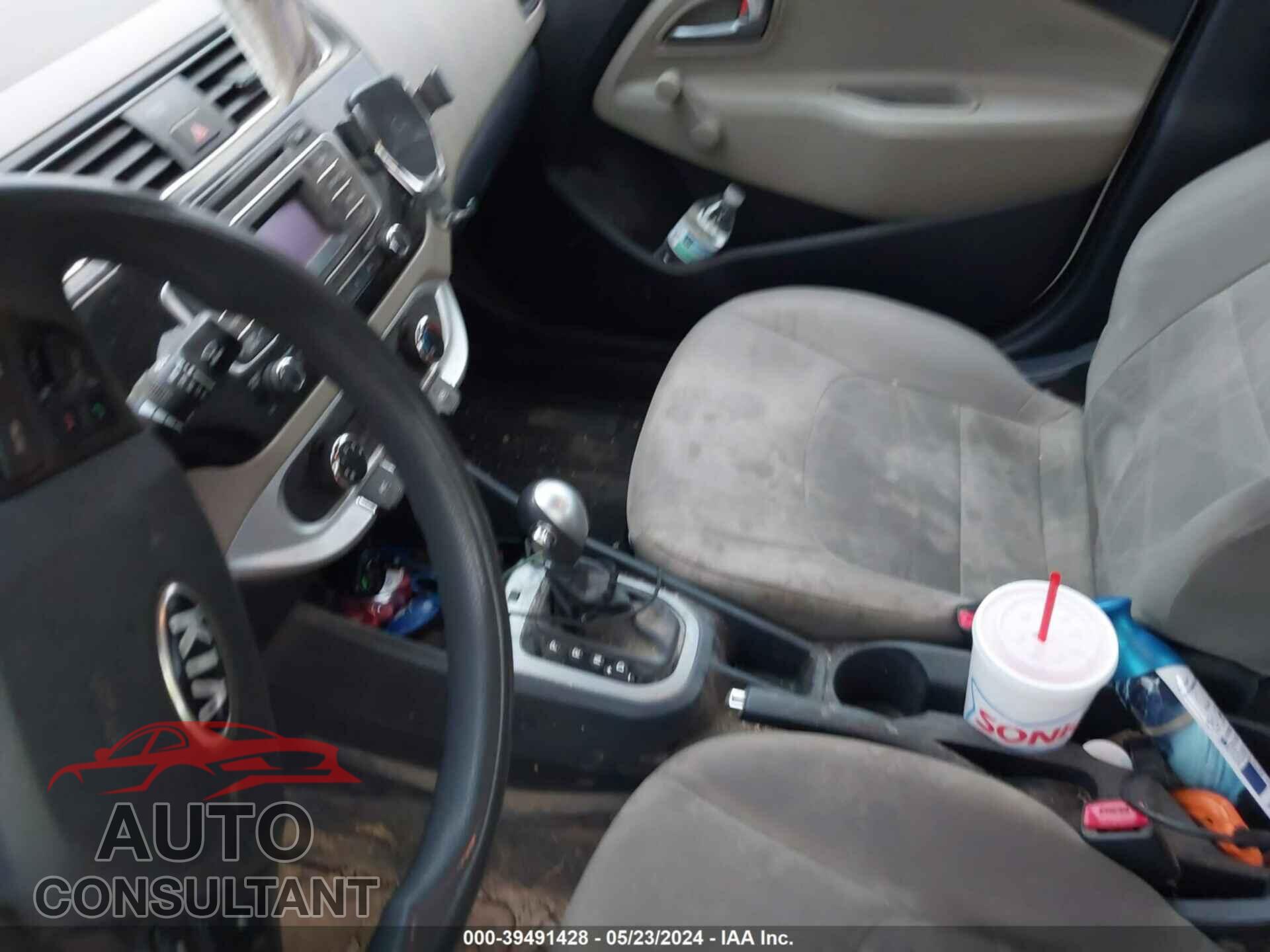 KIA RIO 2016 - KNADM4A32G6686679