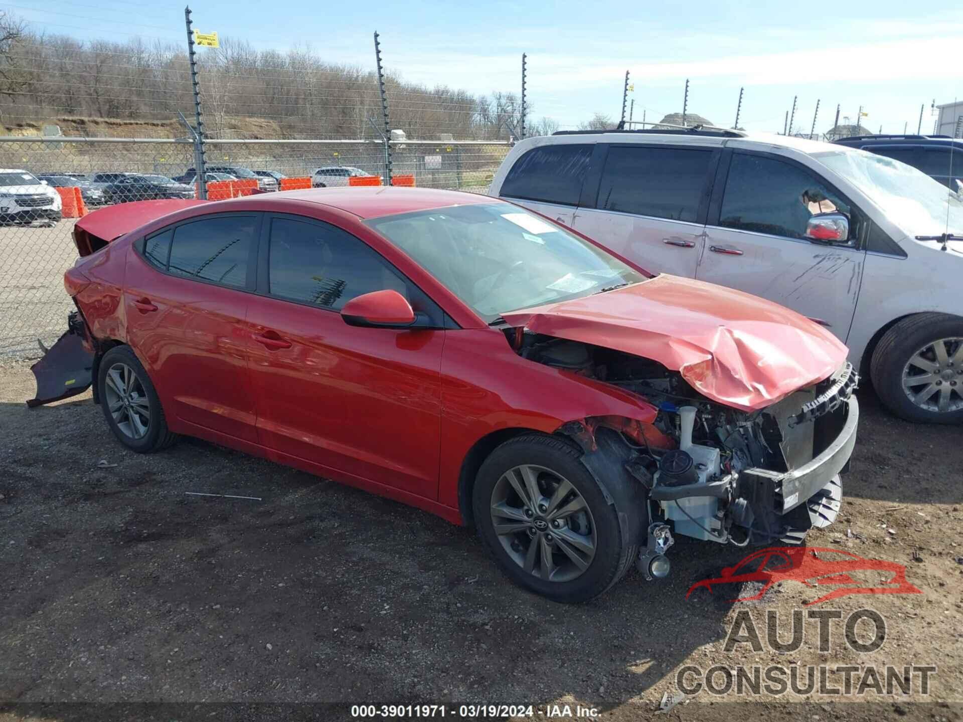 HYUNDAI ELANTRA 2018 - 5NPD84LF0JH323986