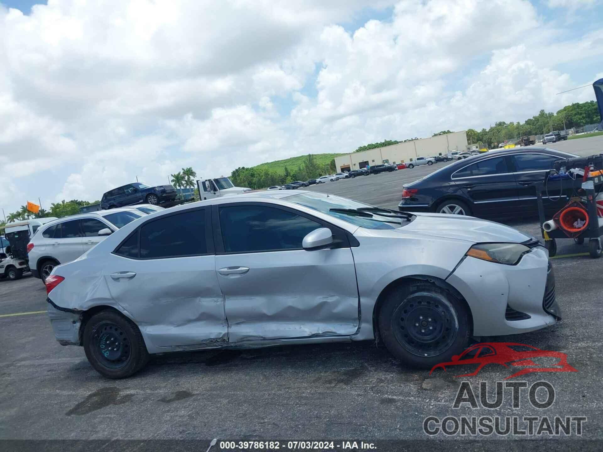 TOYOTA COROLLA 2019 - 2T1BURHE9KC222160