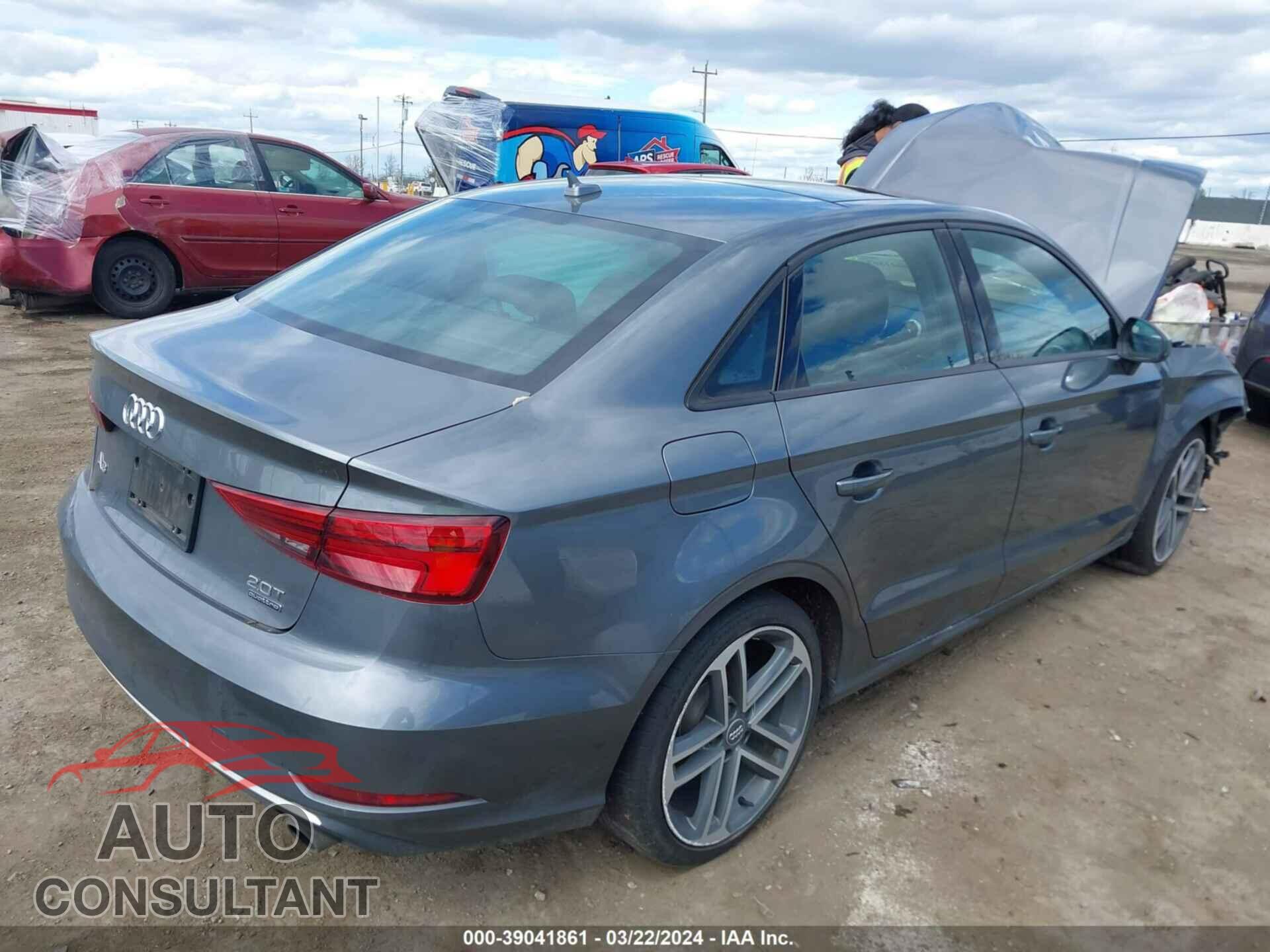 AUDI A3 2017 - WAUB8GFF7H1069678