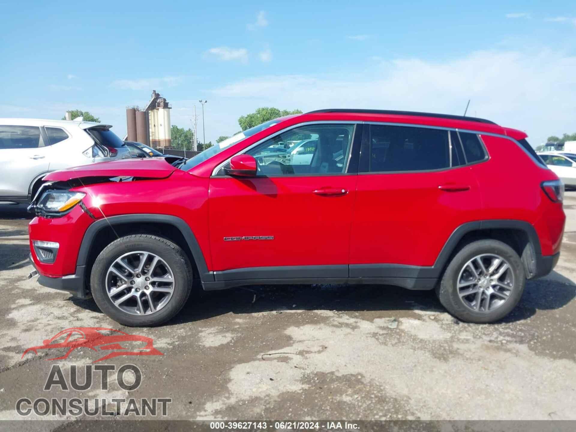 JEEP COMPASS 2018 - 3C4NJDBB2JT142623