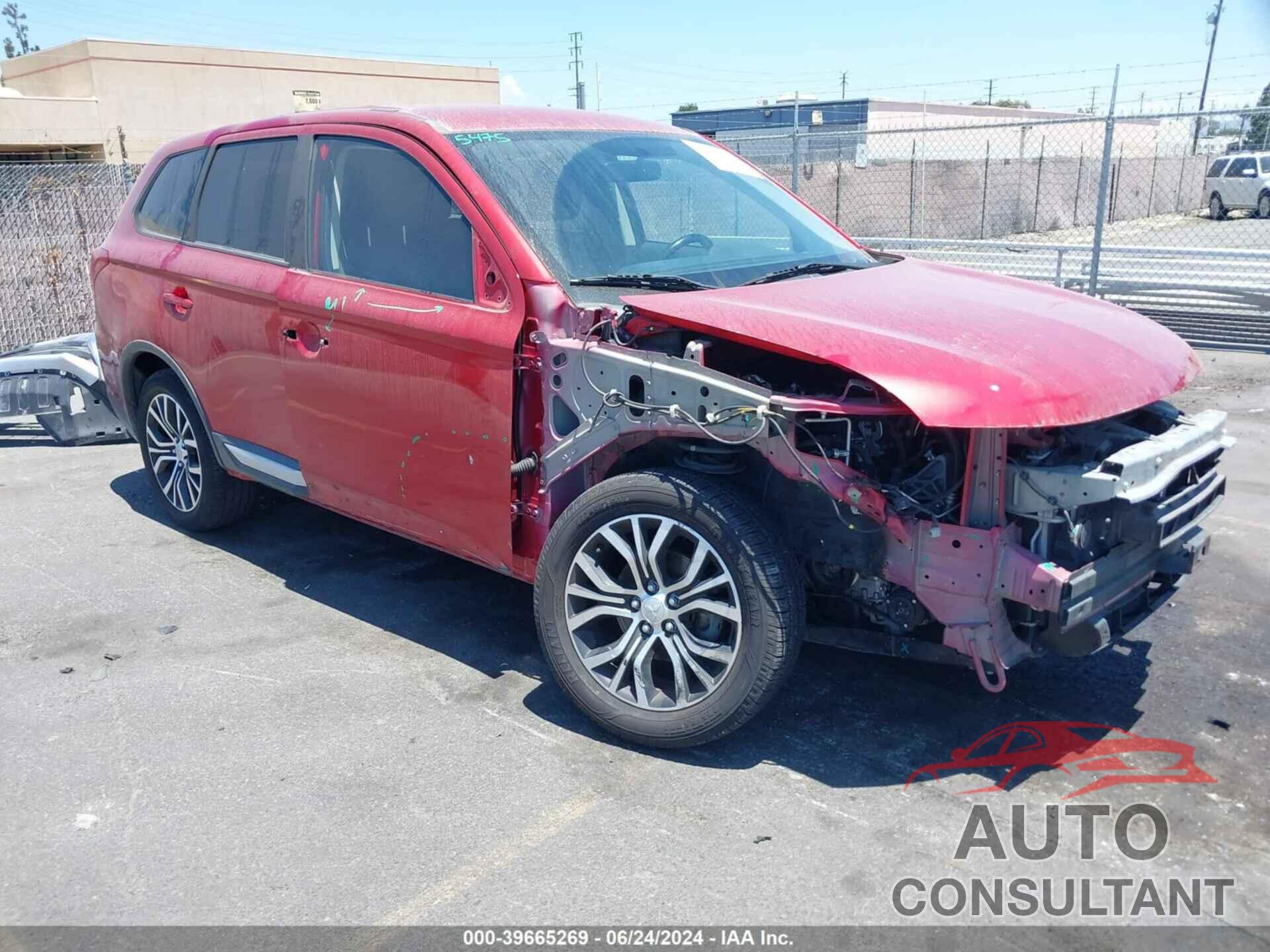 MITSUBISHI OUTLANDER 2018 - JA4AD3A36JZ023356