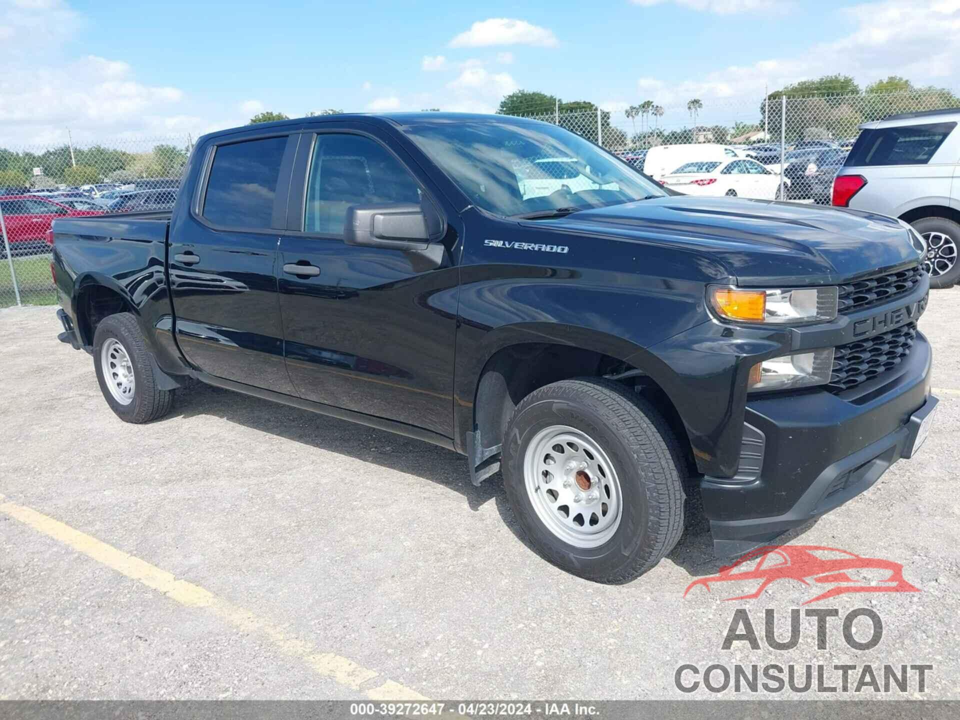 CHEVROLET SILVERADO 1500 2021 - 1GCPWAEH3MZ392412