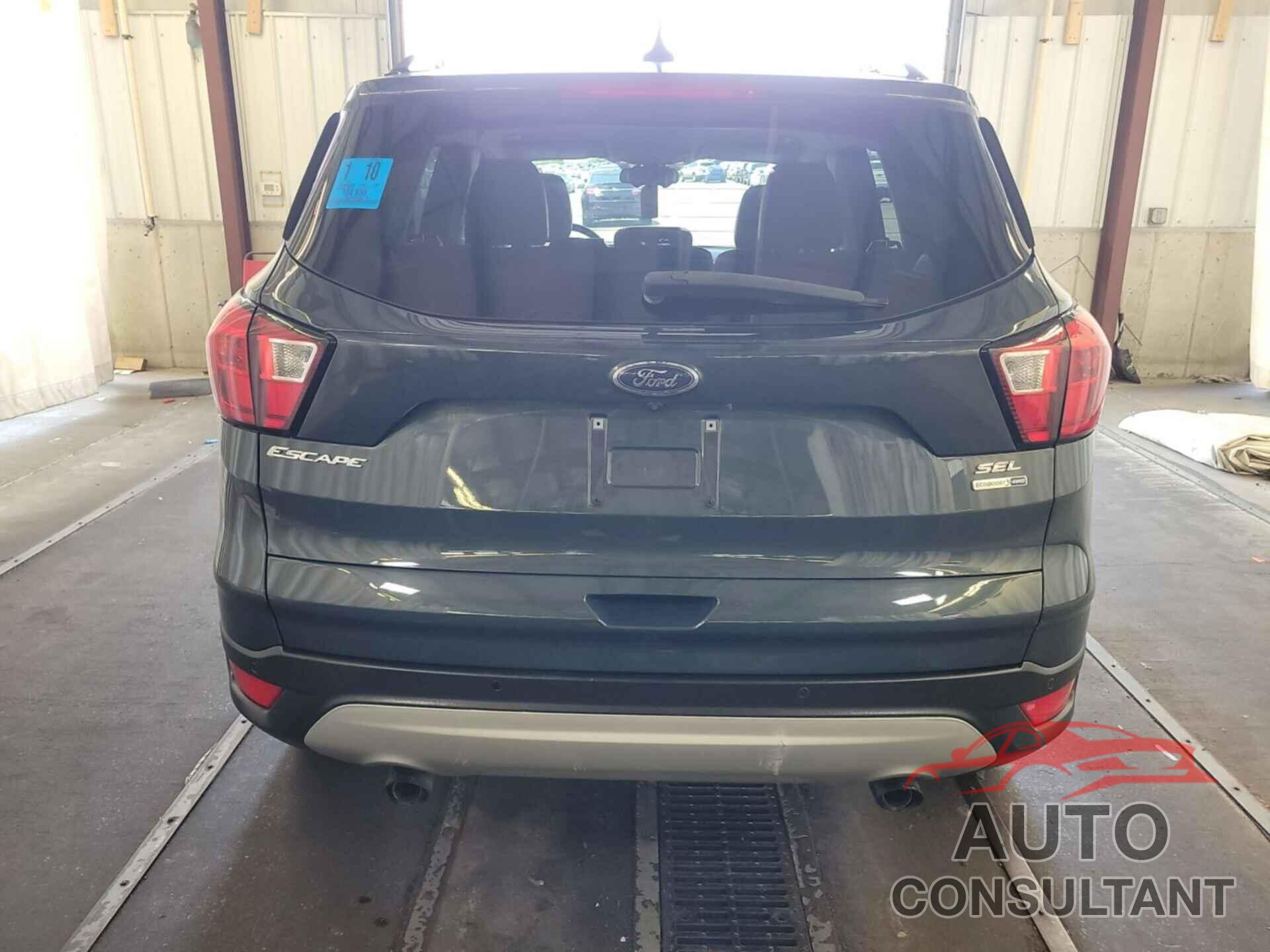 FORD ESCAPE 2019 - 1FMCU9HD0KUB82478